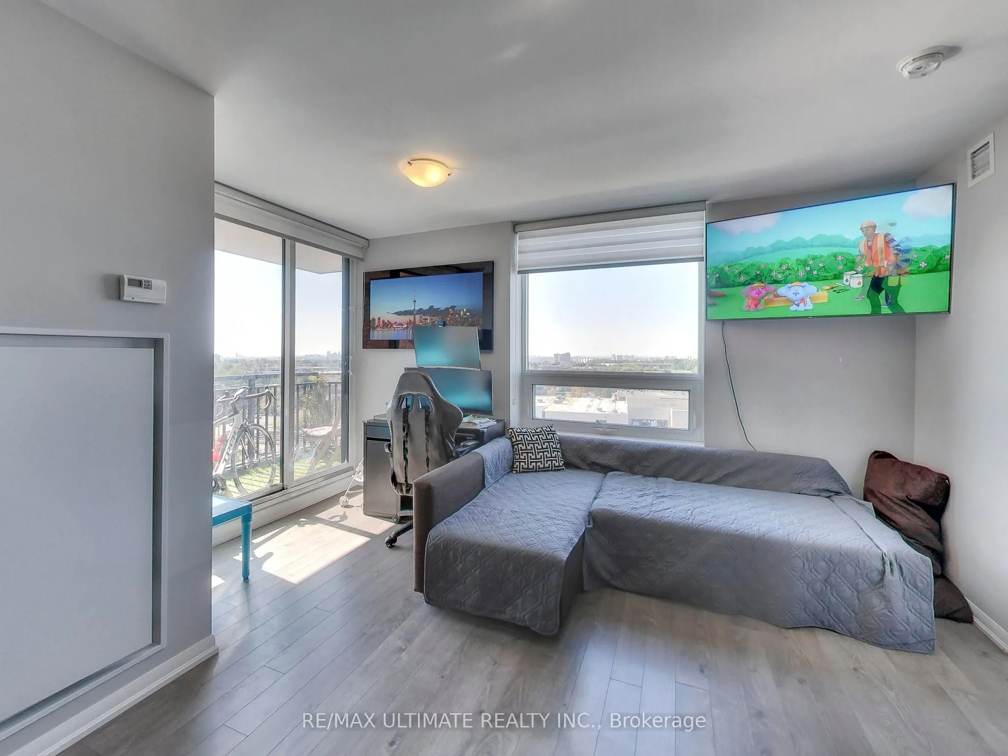3091 Dufferin Street, #1012