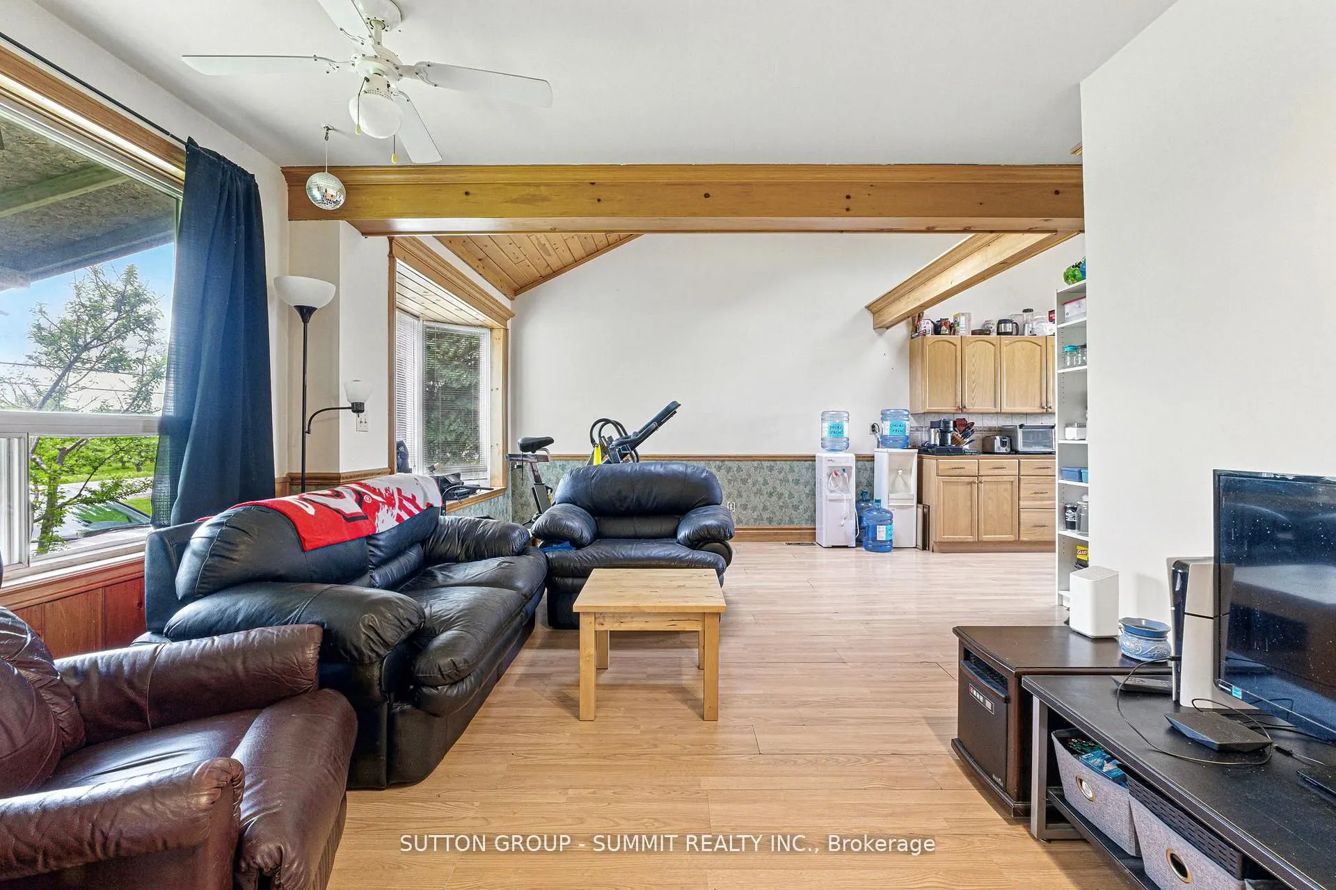 8555 Heritage Road
