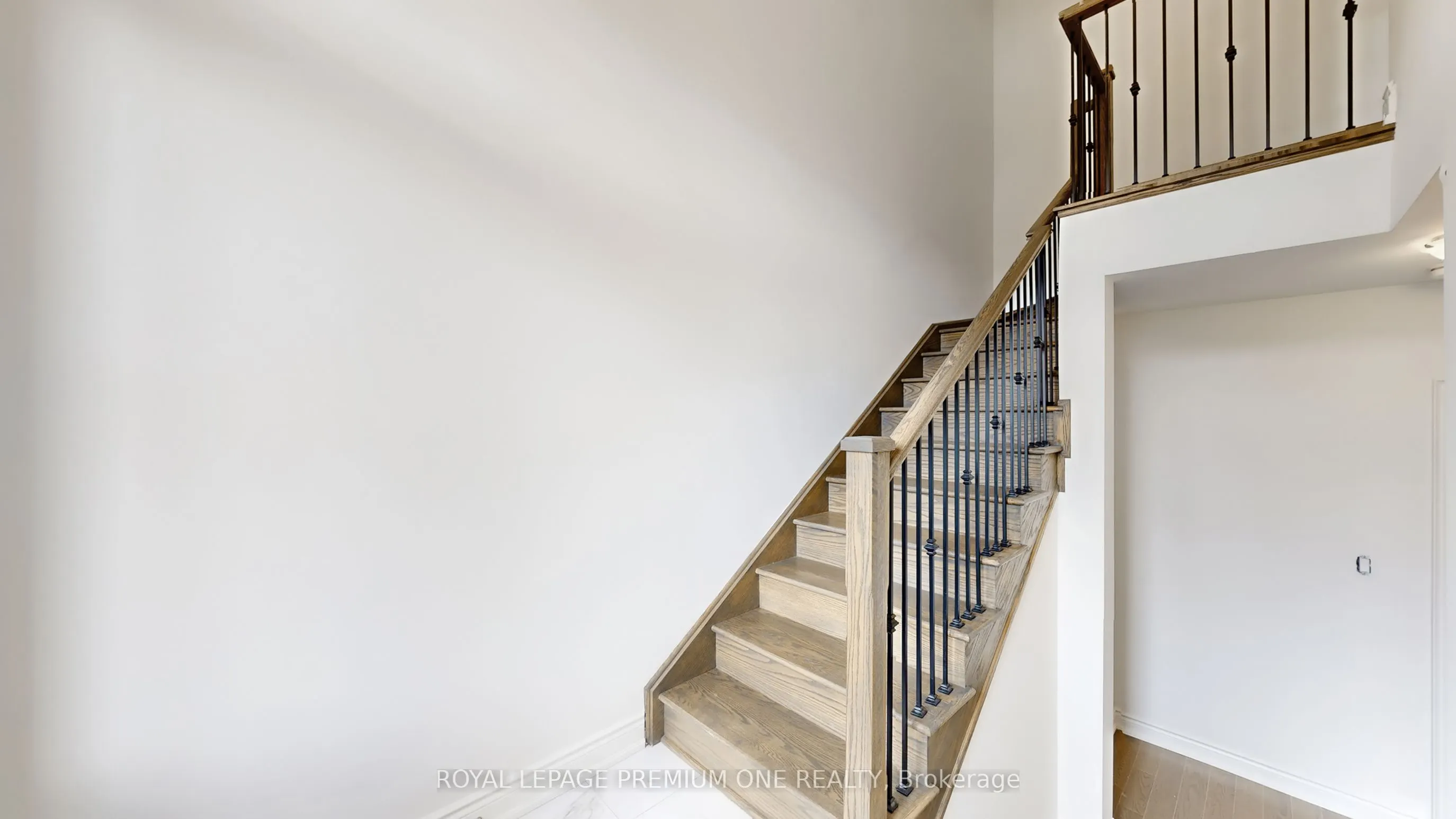 32 James Walker Avenue