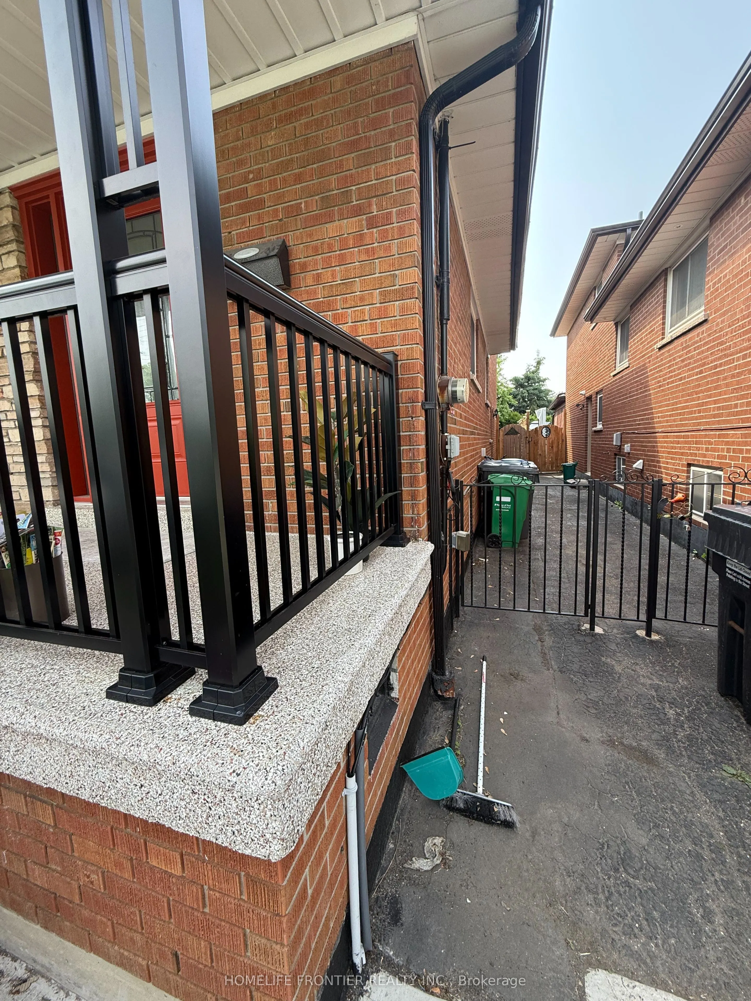759 Bloor Street, #Main Floor