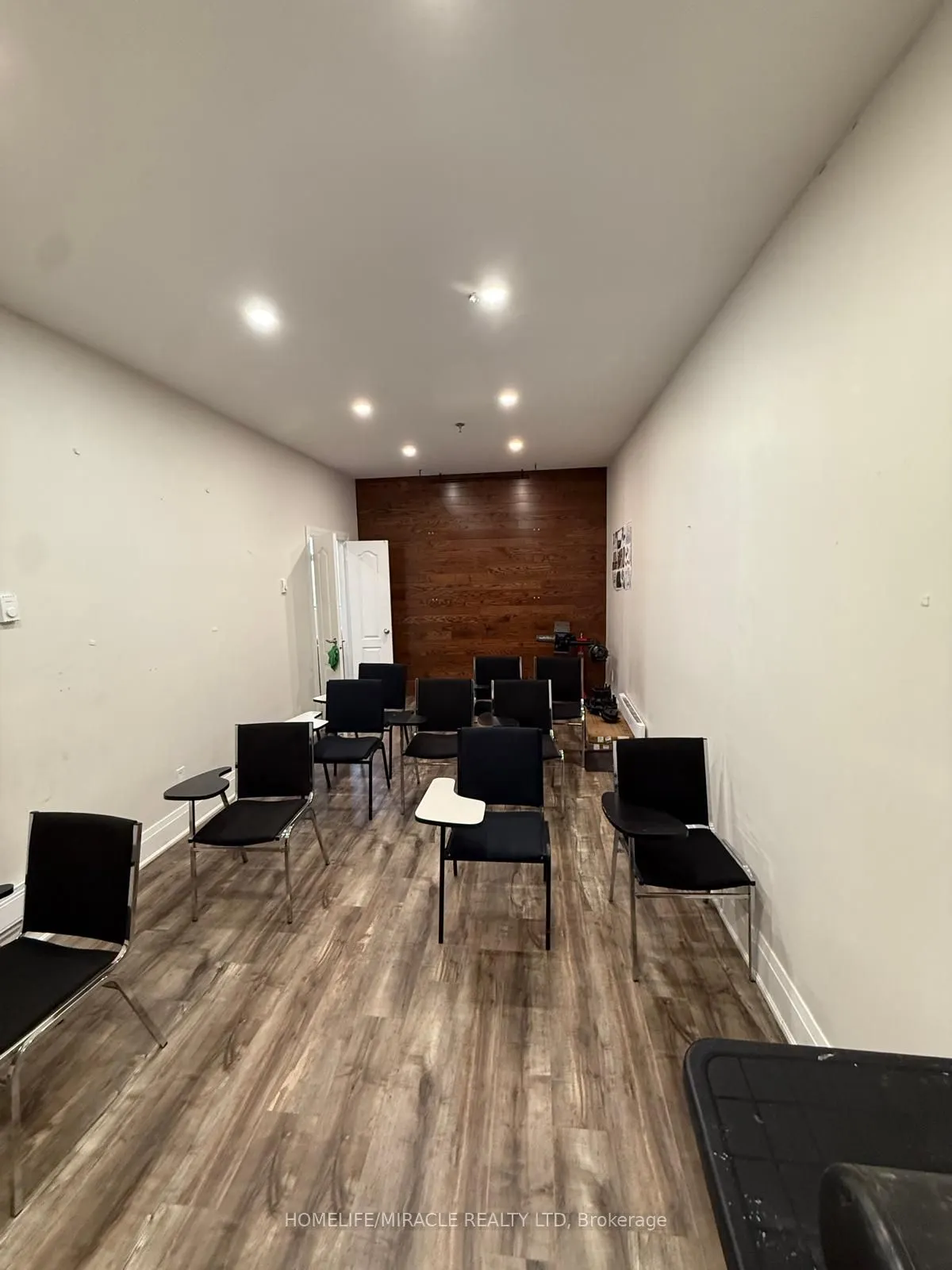 1050 Britannia Road E, #24