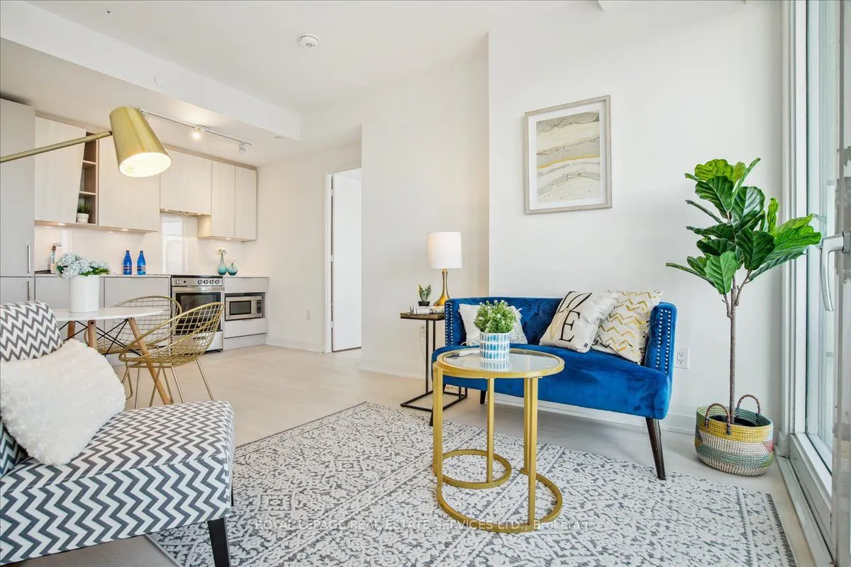 3900 Confederation Parkway, #4301
