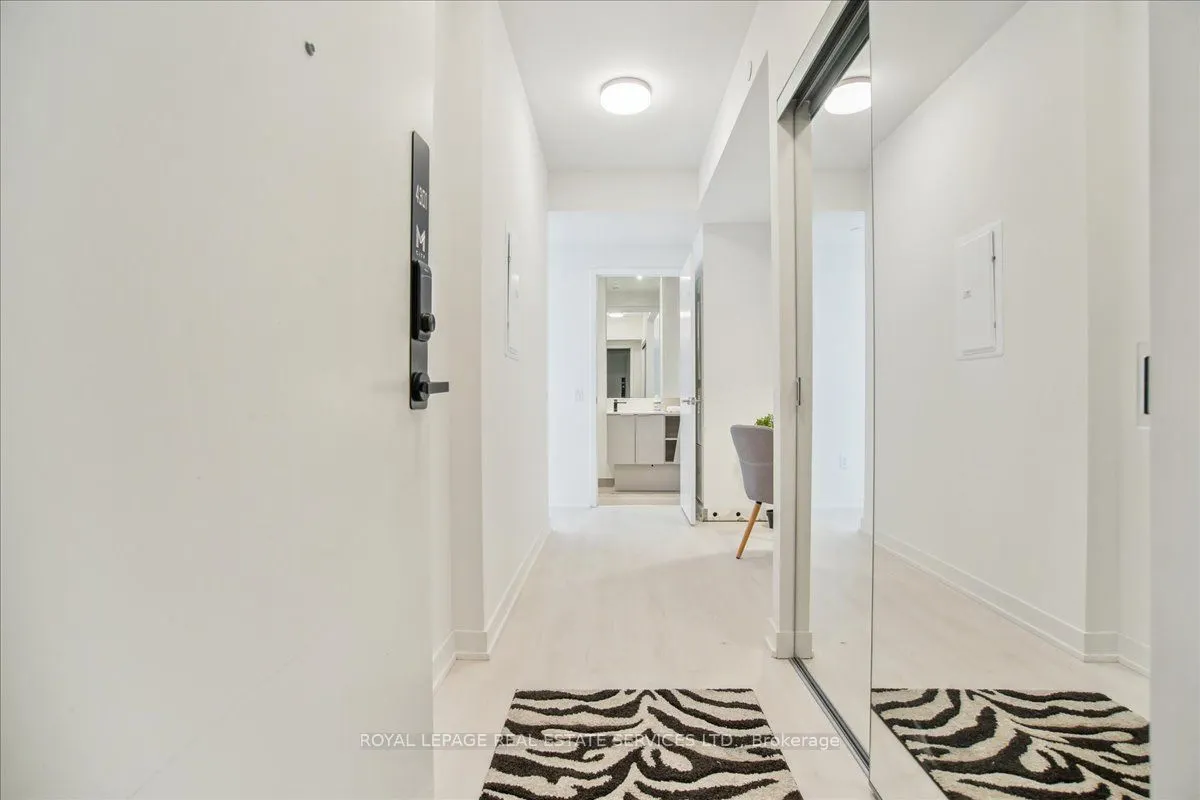 3900 Confederation Parkway, #4301