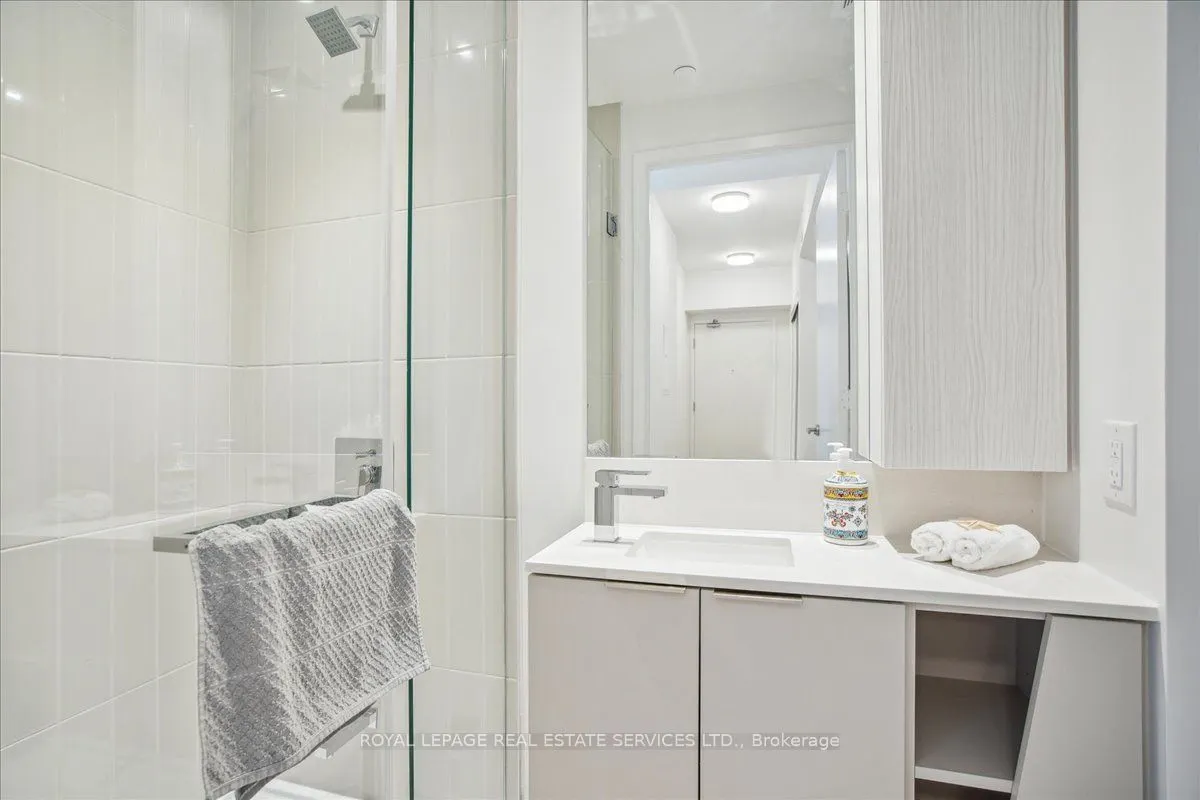 3900 Confederation Parkway, #4301