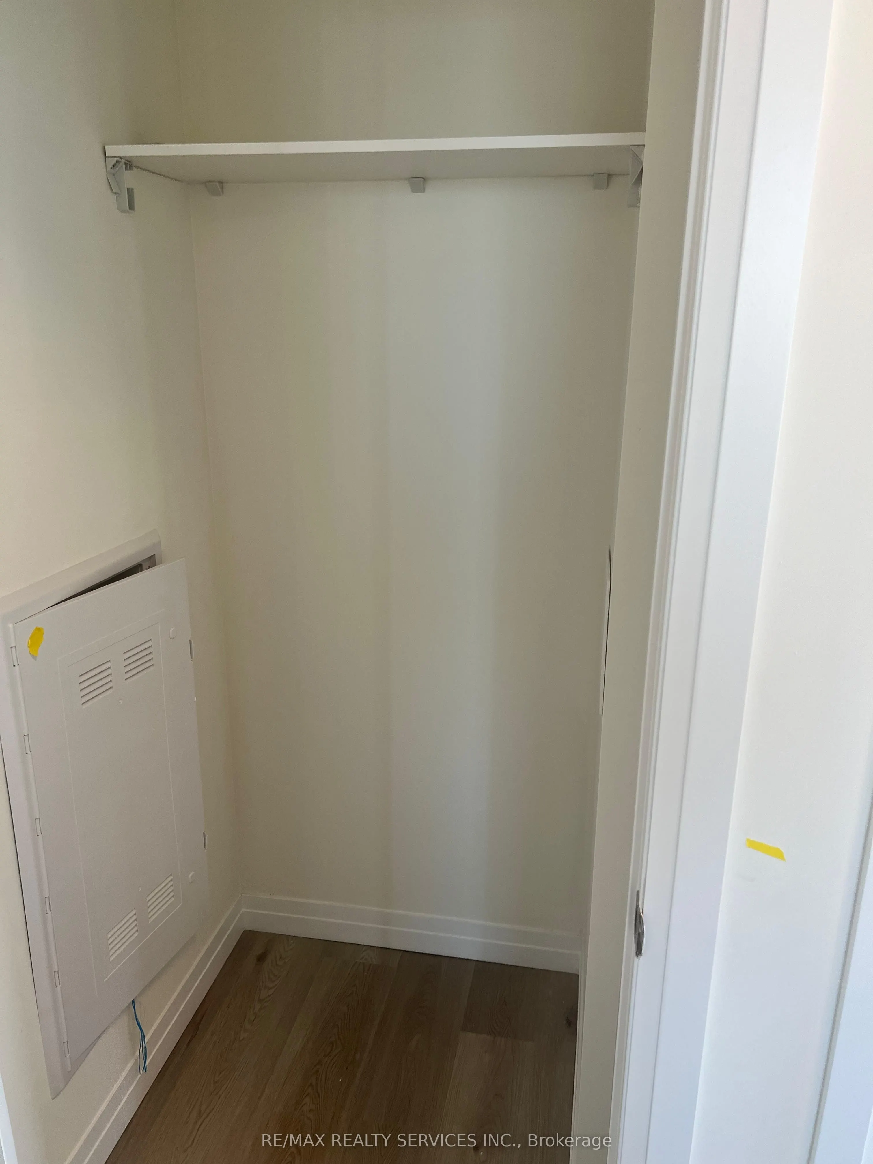 15 Watergarden Drive, #1209