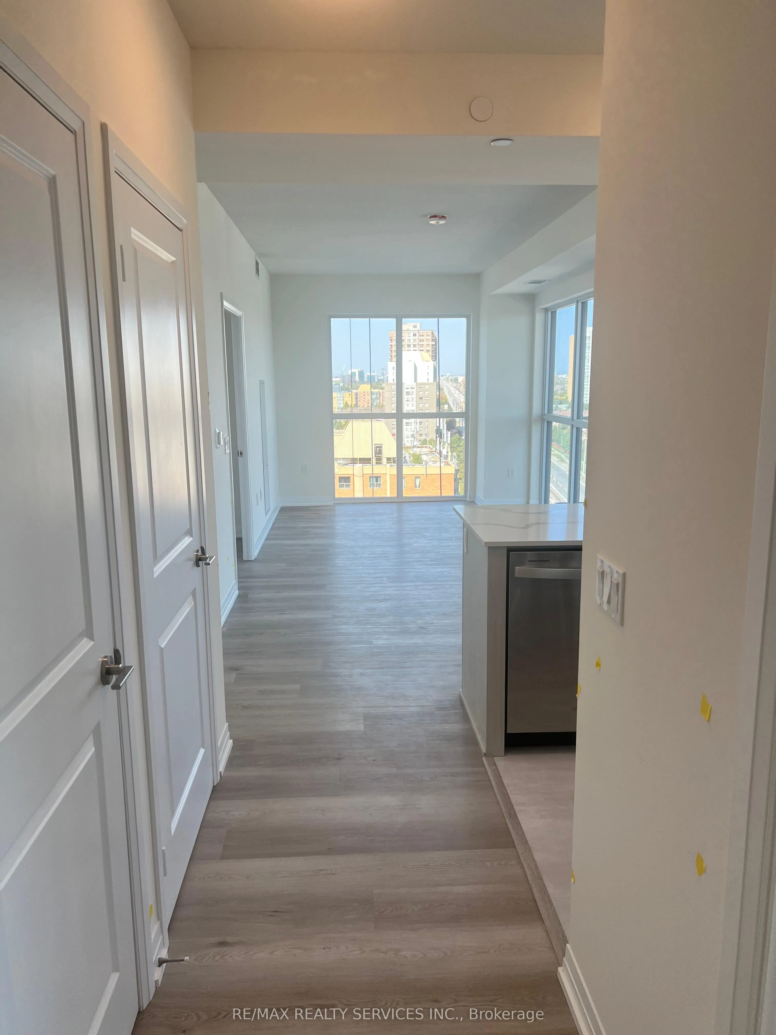 15 Watergarden Drive, #1209