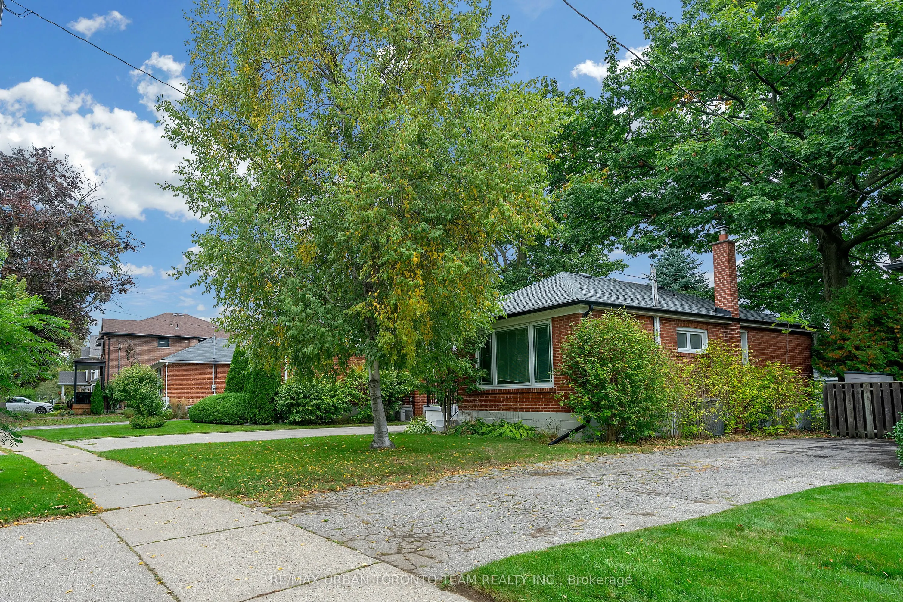 25 Westhead Road