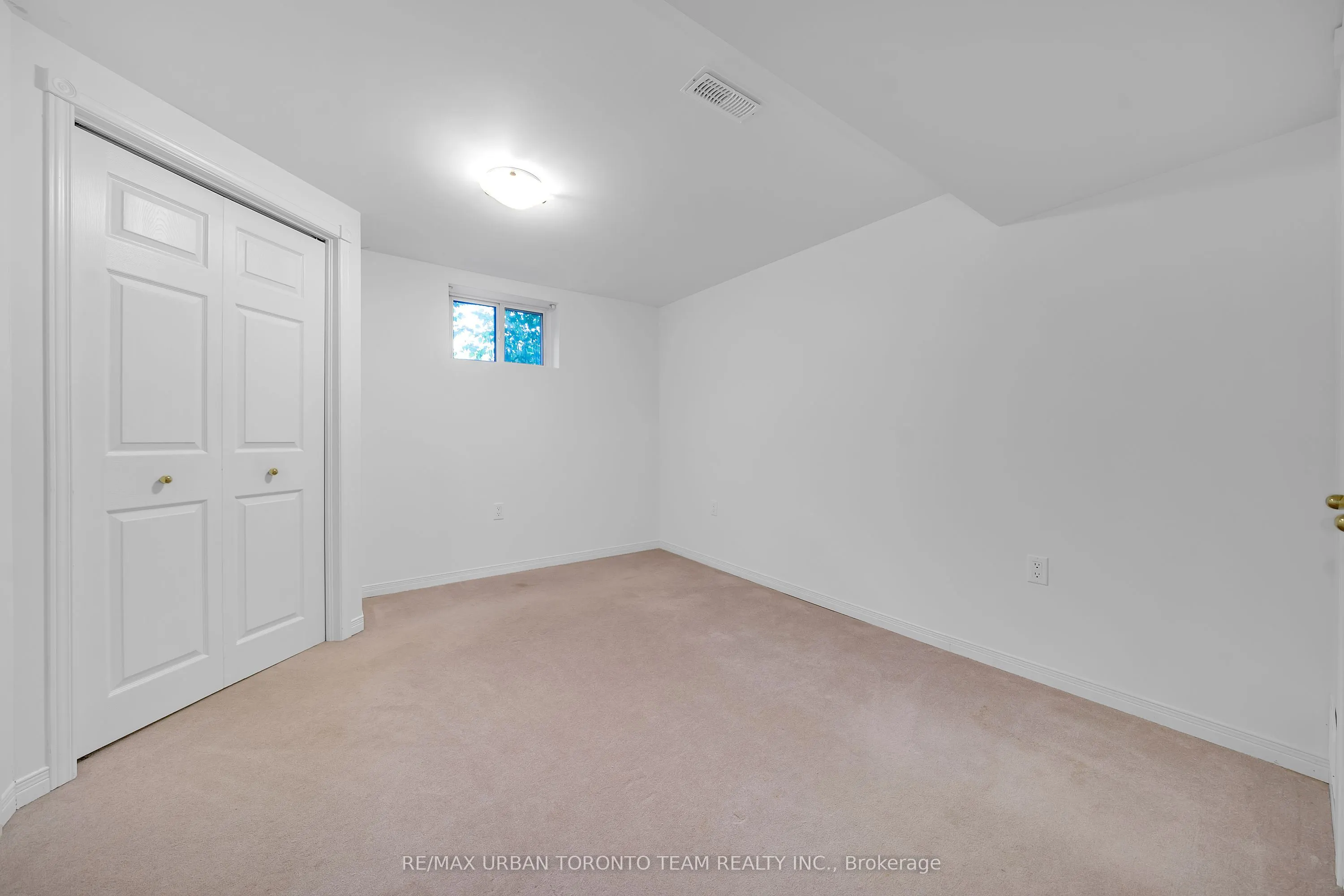 25 Westhead Road