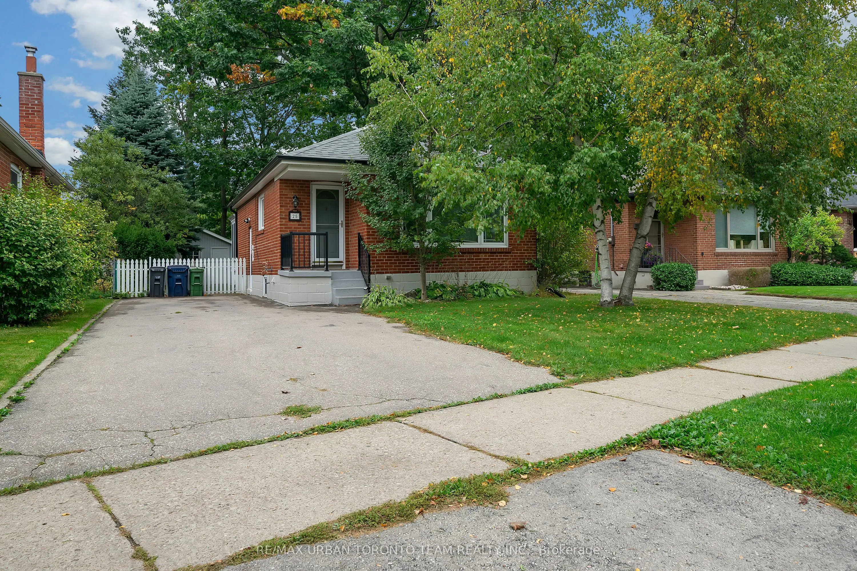25 Westhead Road
