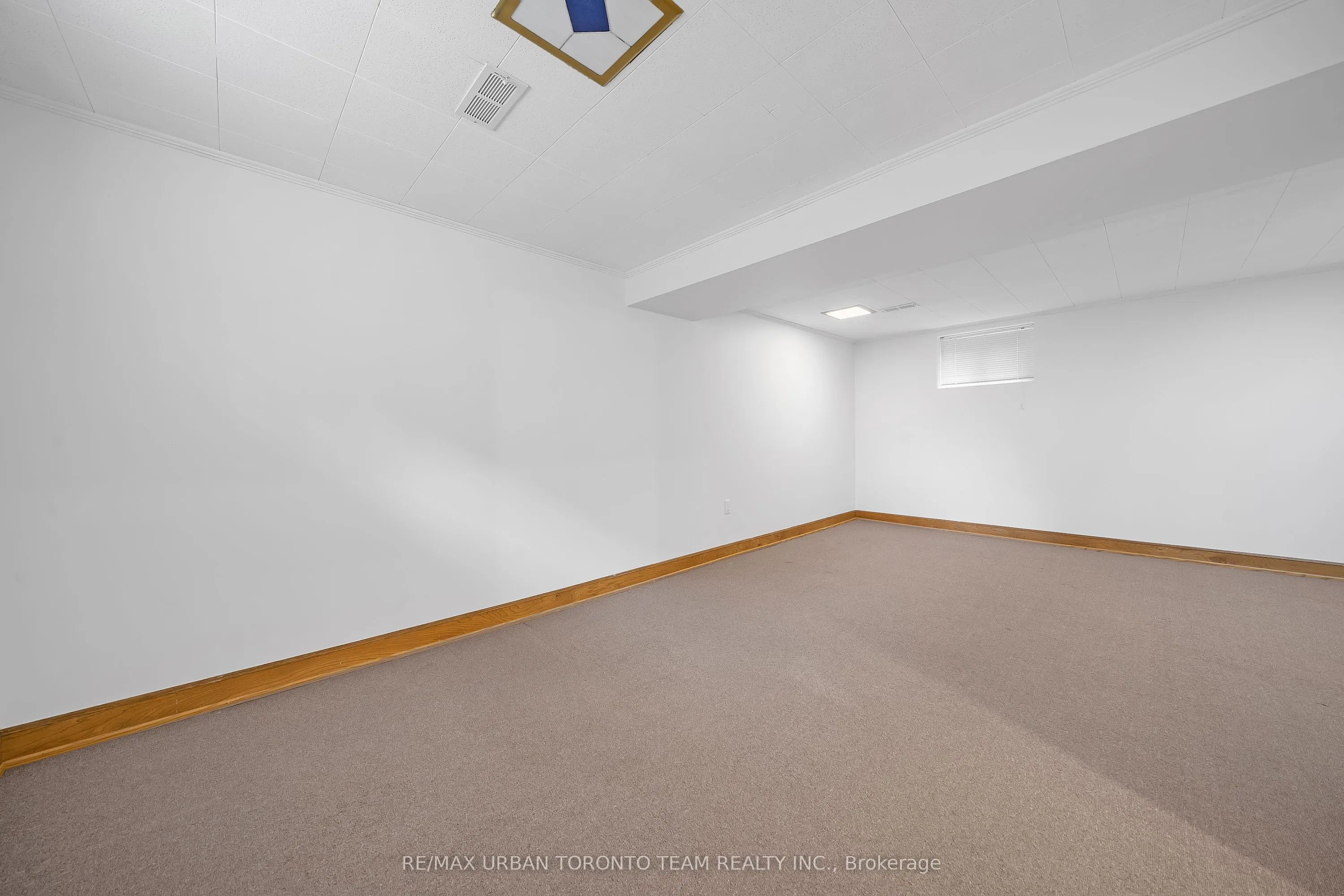 25 Westhead Road