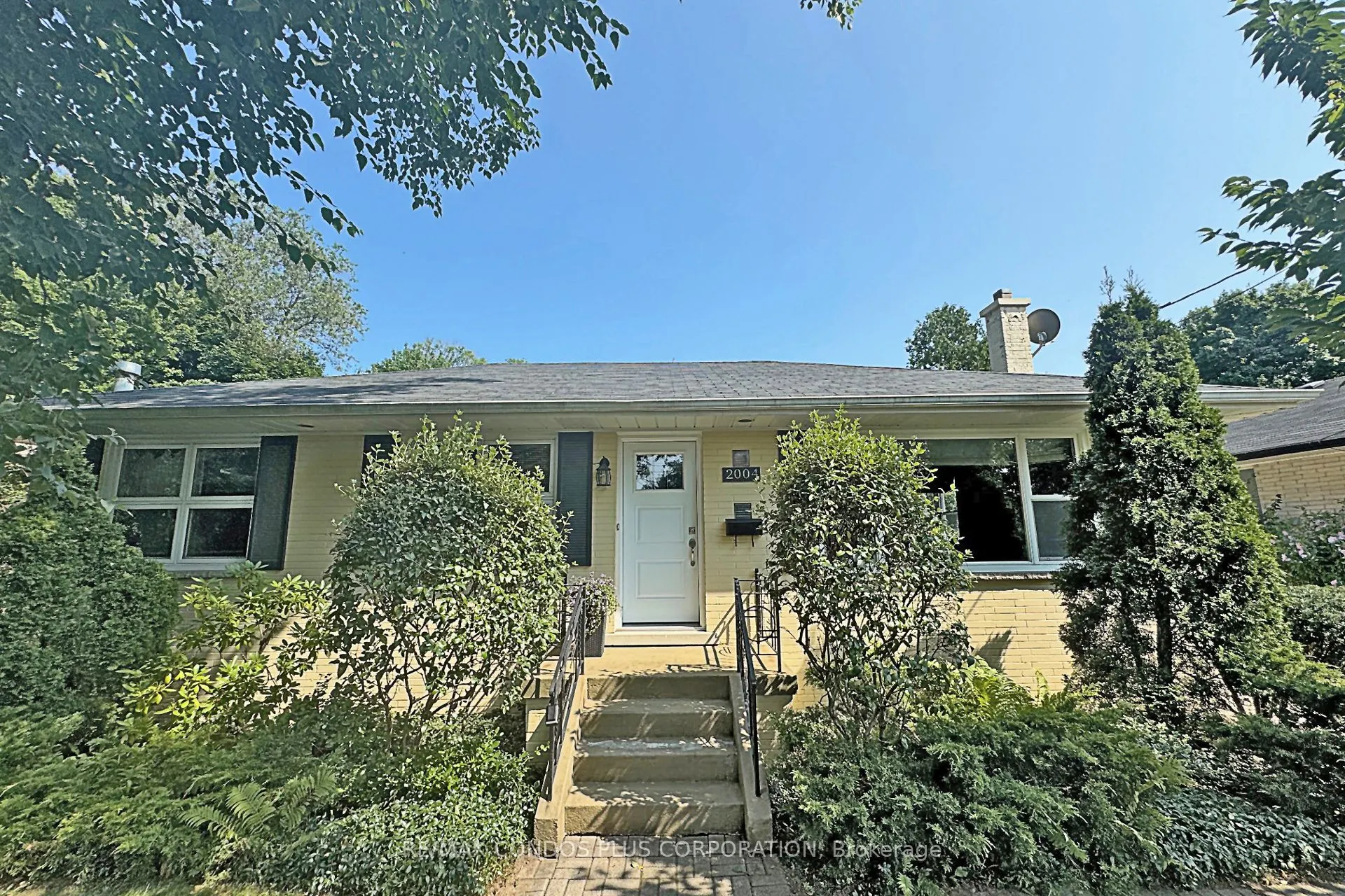 2004 Hartland Drive