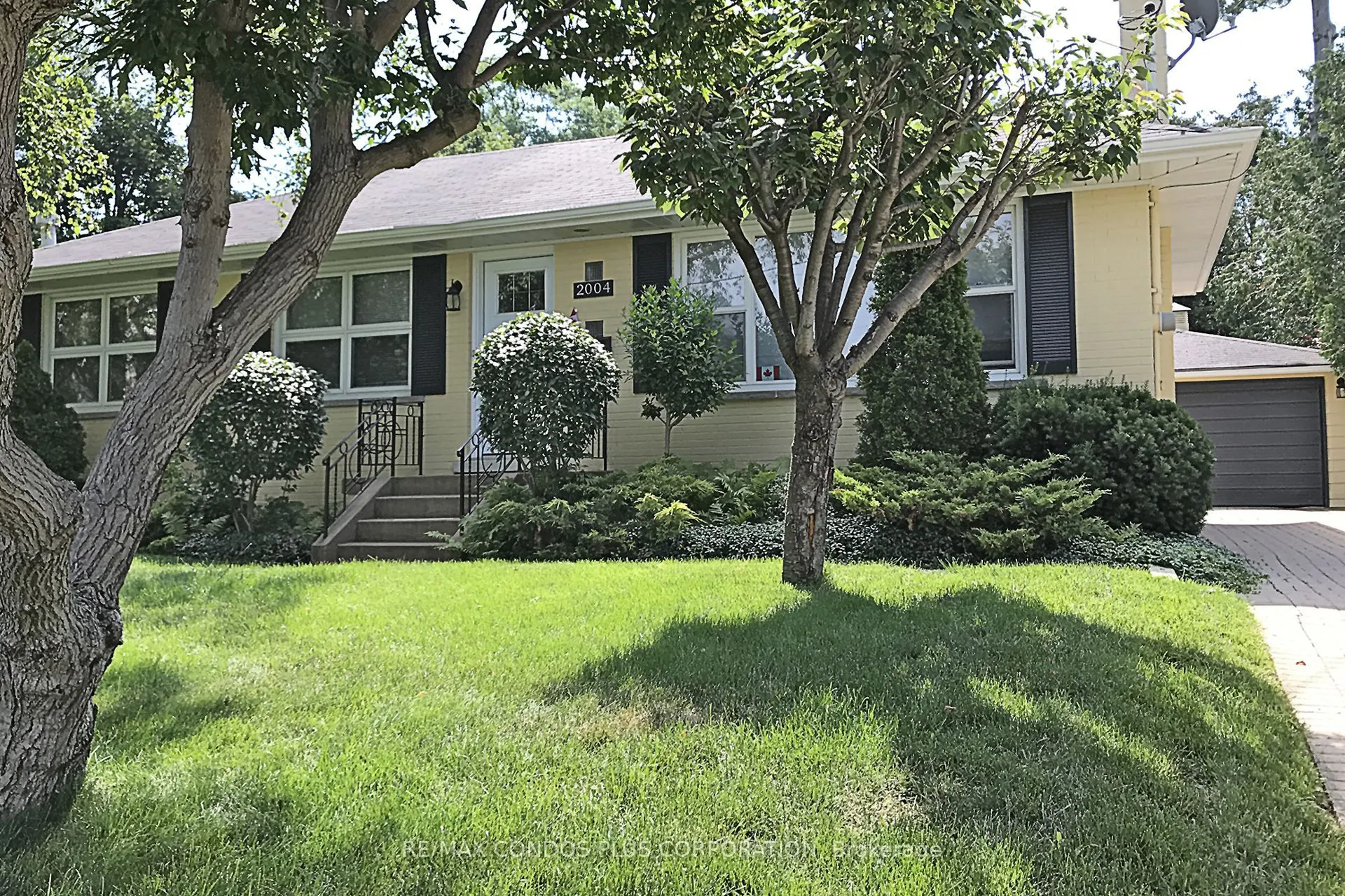 2004 Hartland Drive