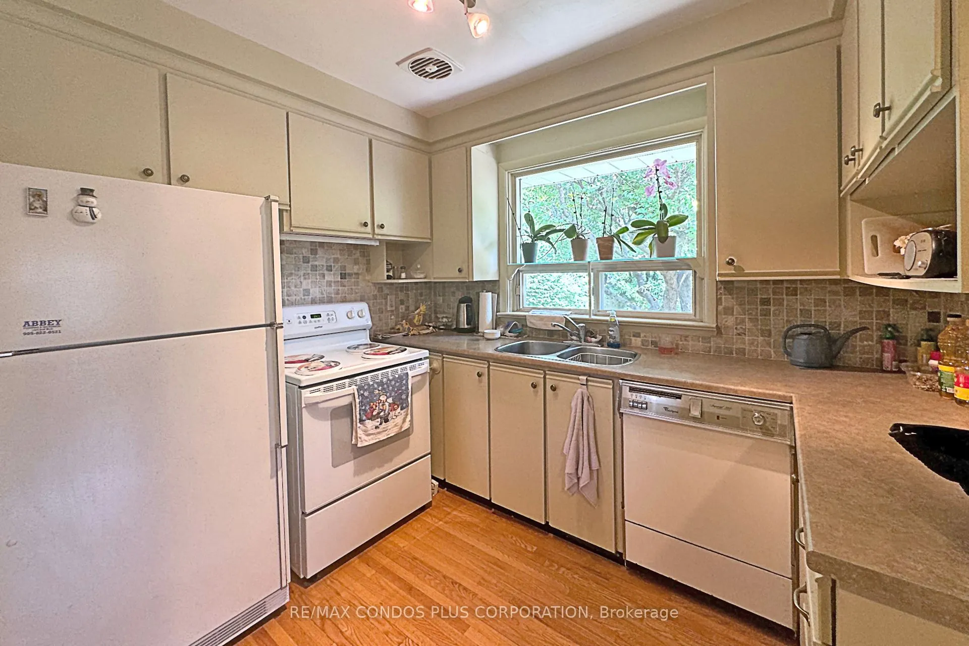 2004 Hartland Drive