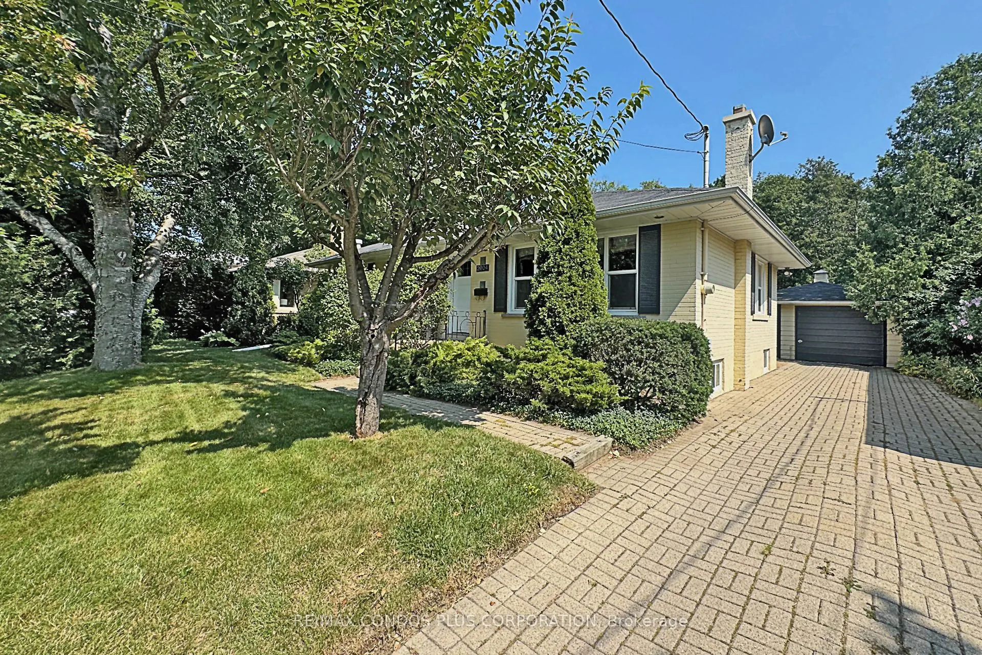 2004 Hartland Drive