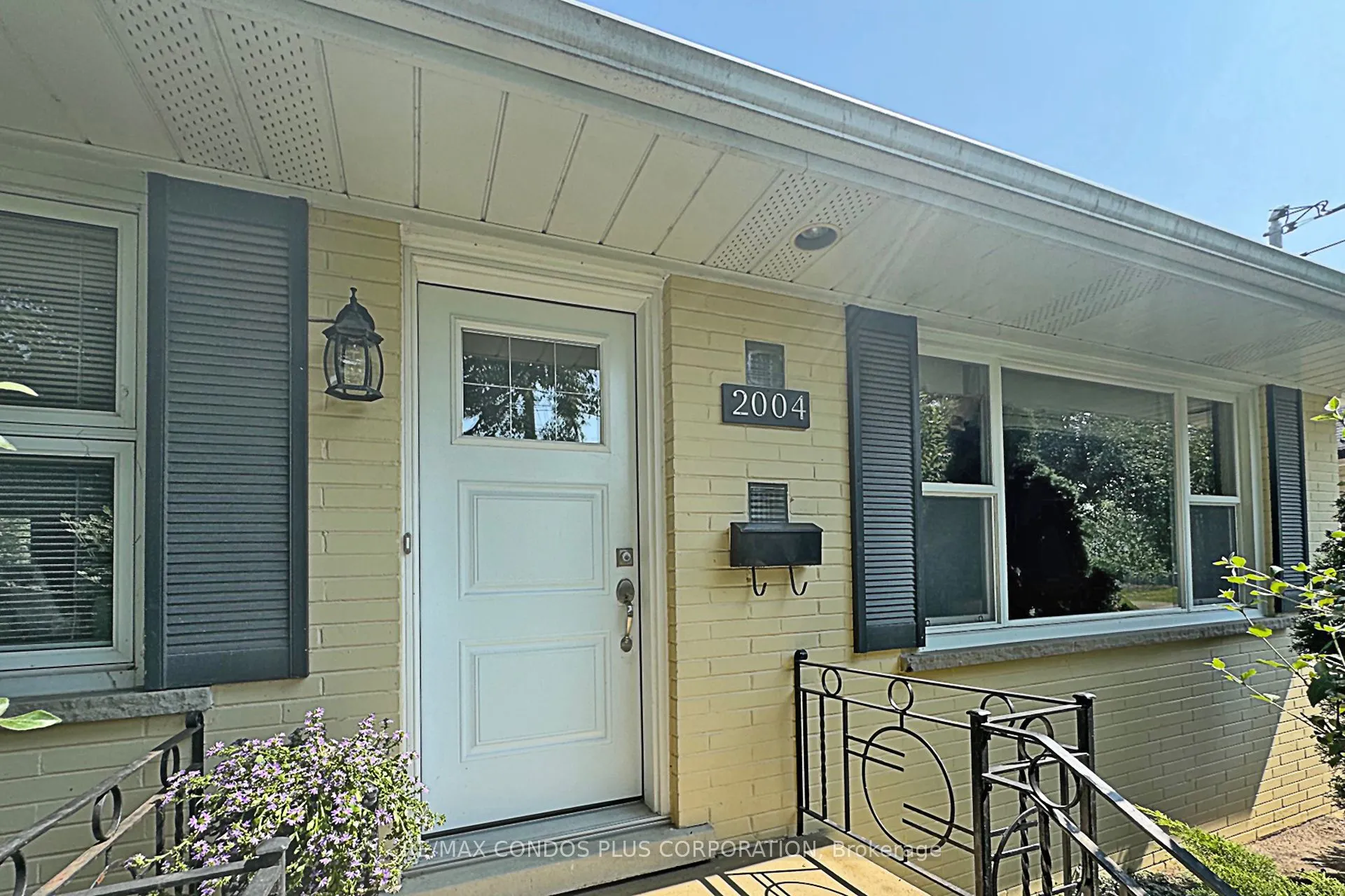 2004 Hartland Drive