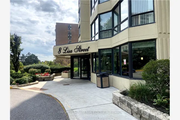 8 Lisa Street