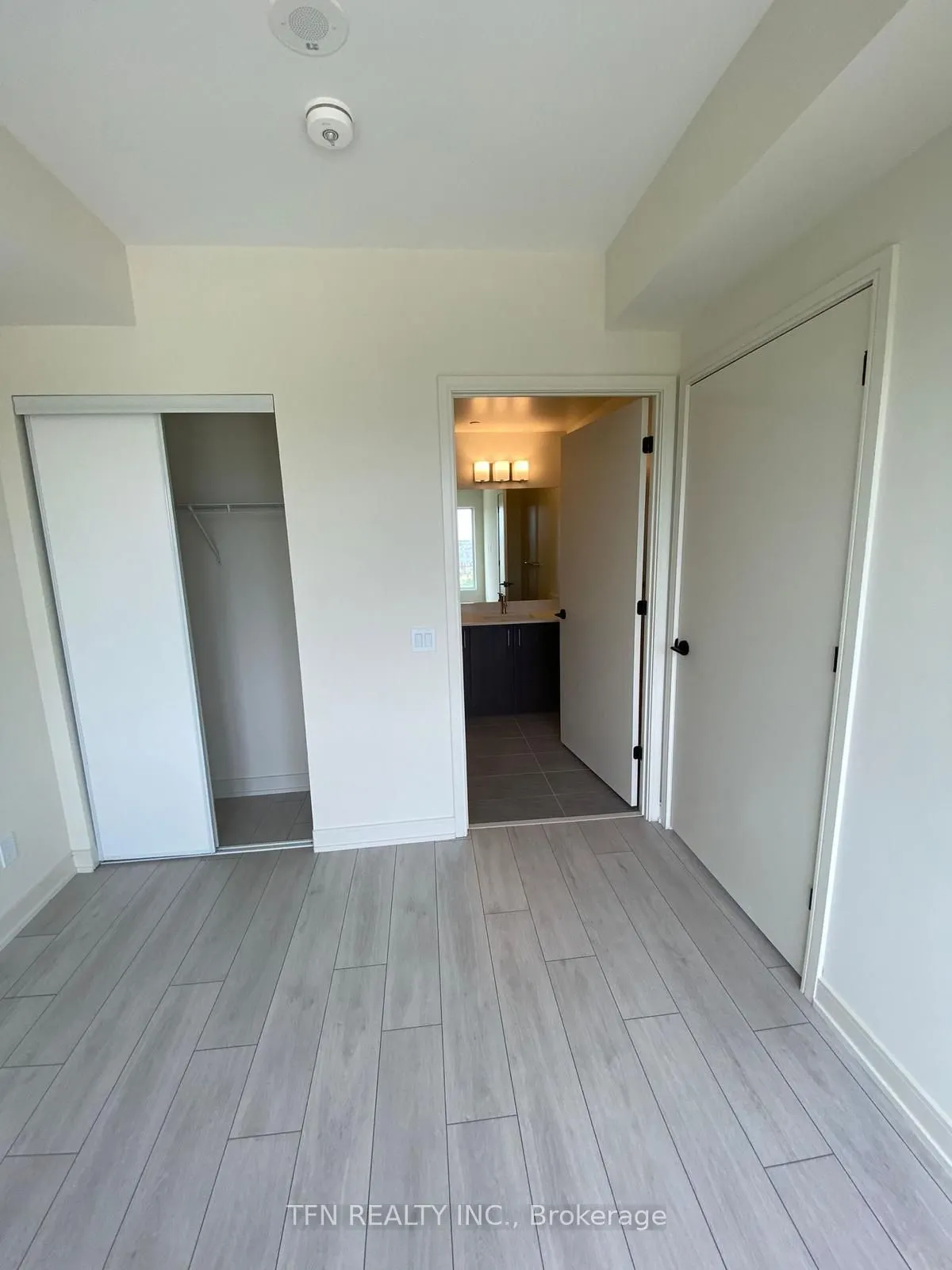 8010 Derry Road, #909