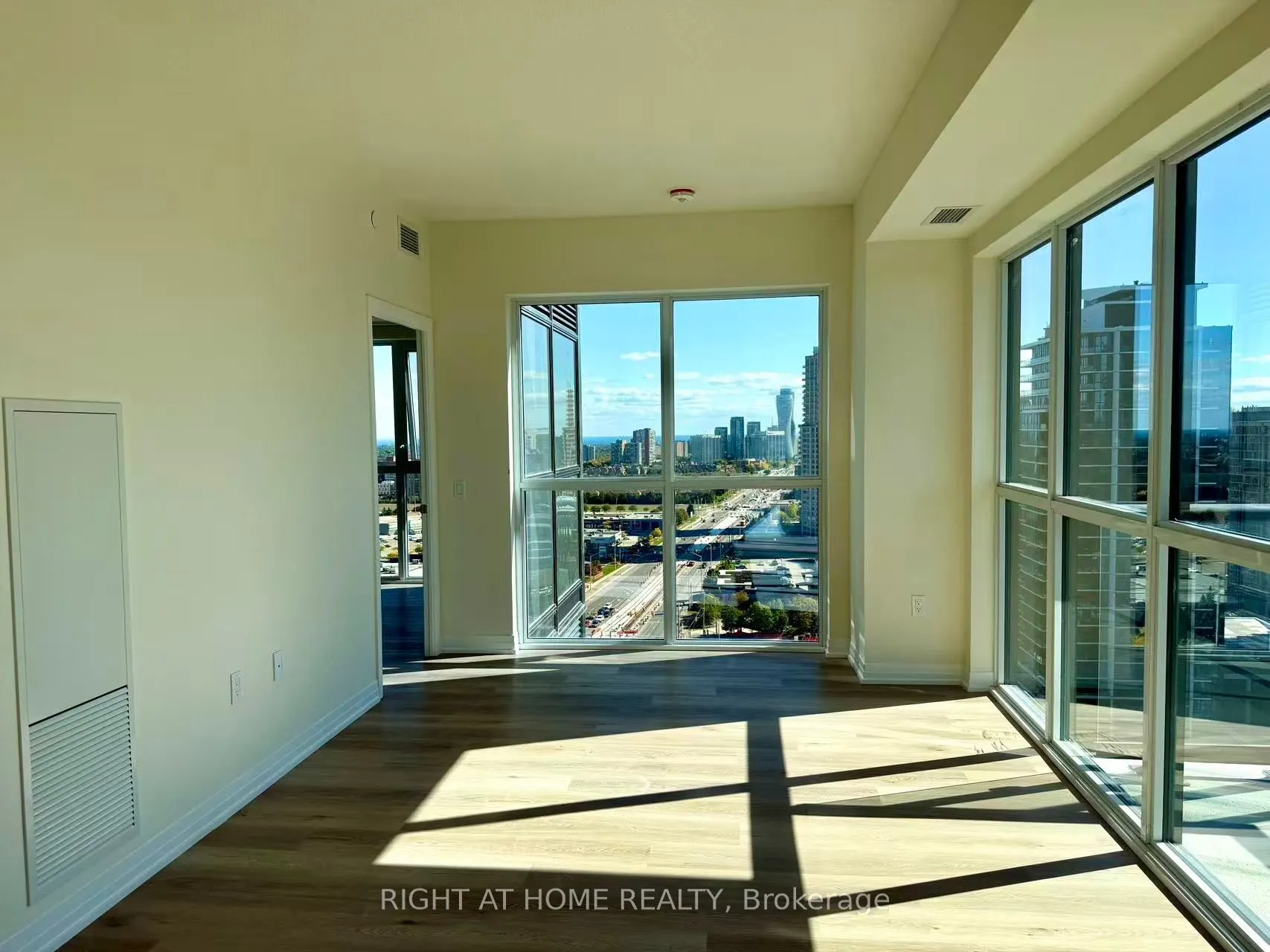 15 Watergarden Drive, #1804