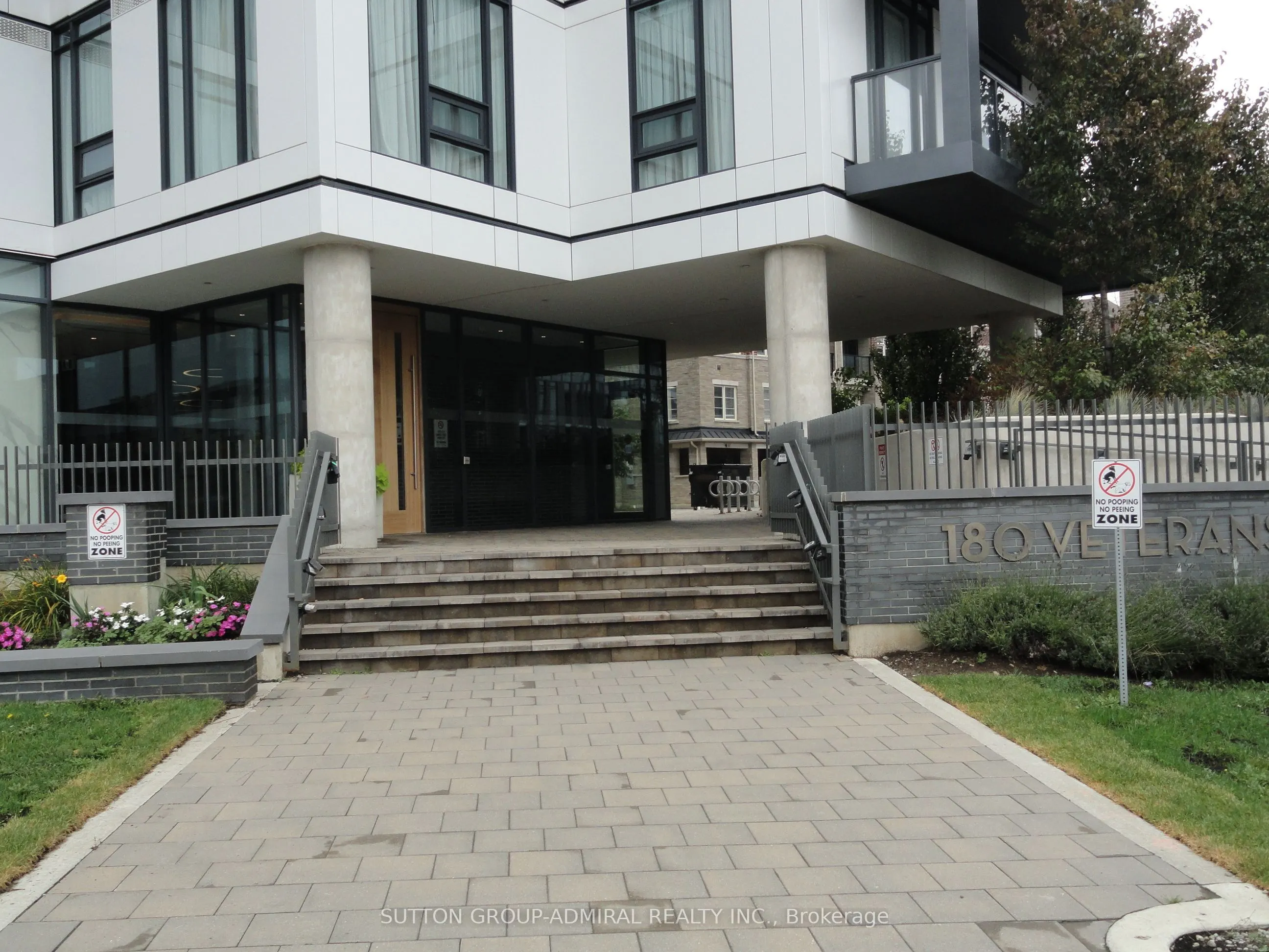 180 Veterans Drive, #509
