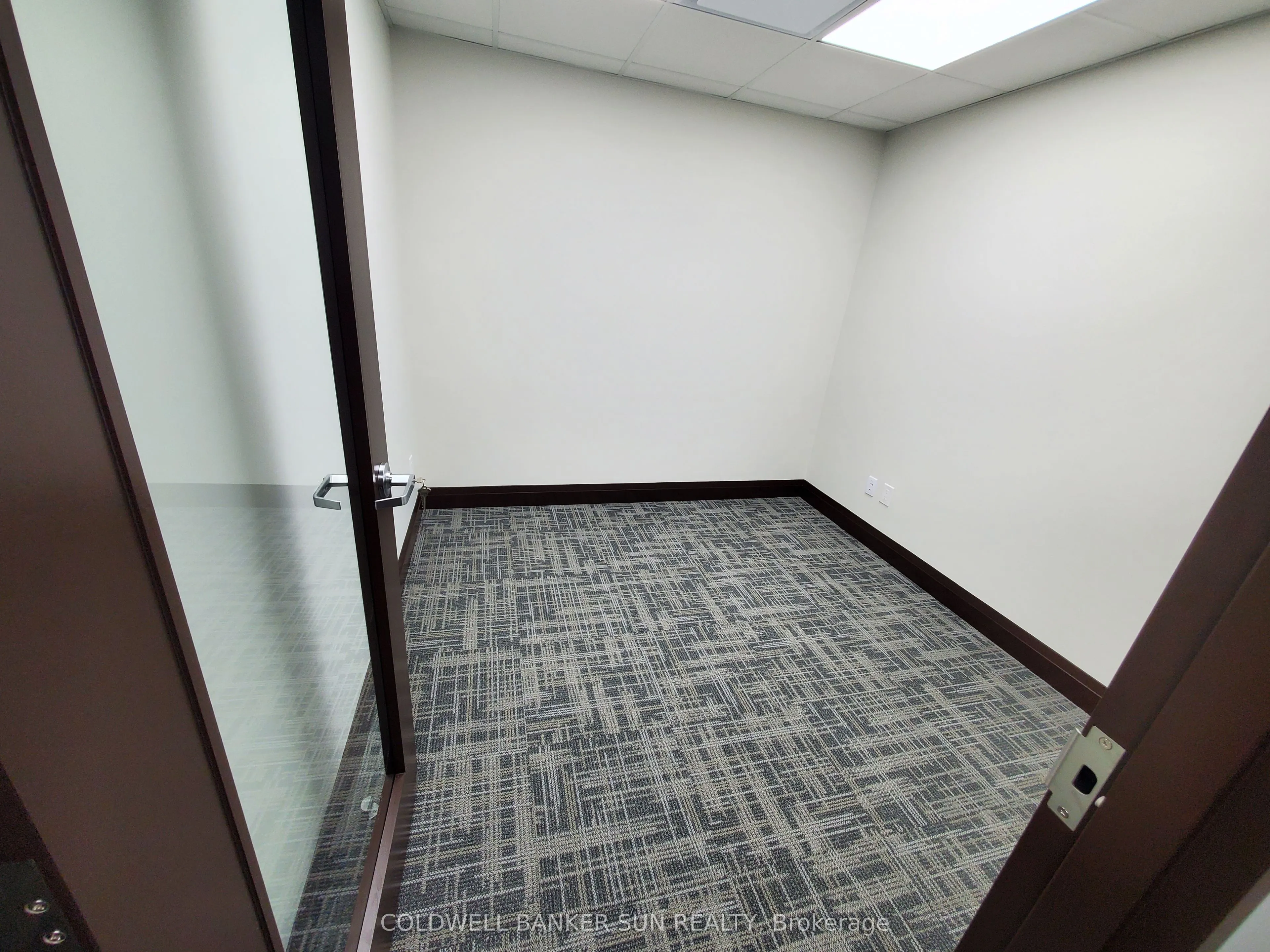 1200 Derry Road E, #7