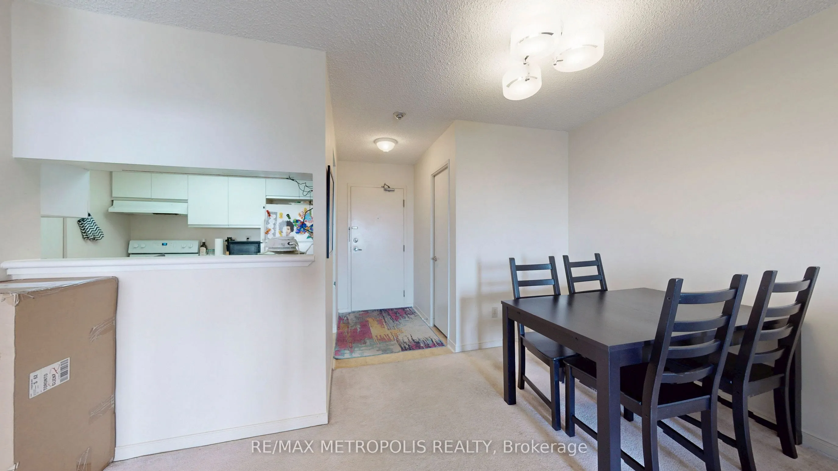75 King Street E, #1709