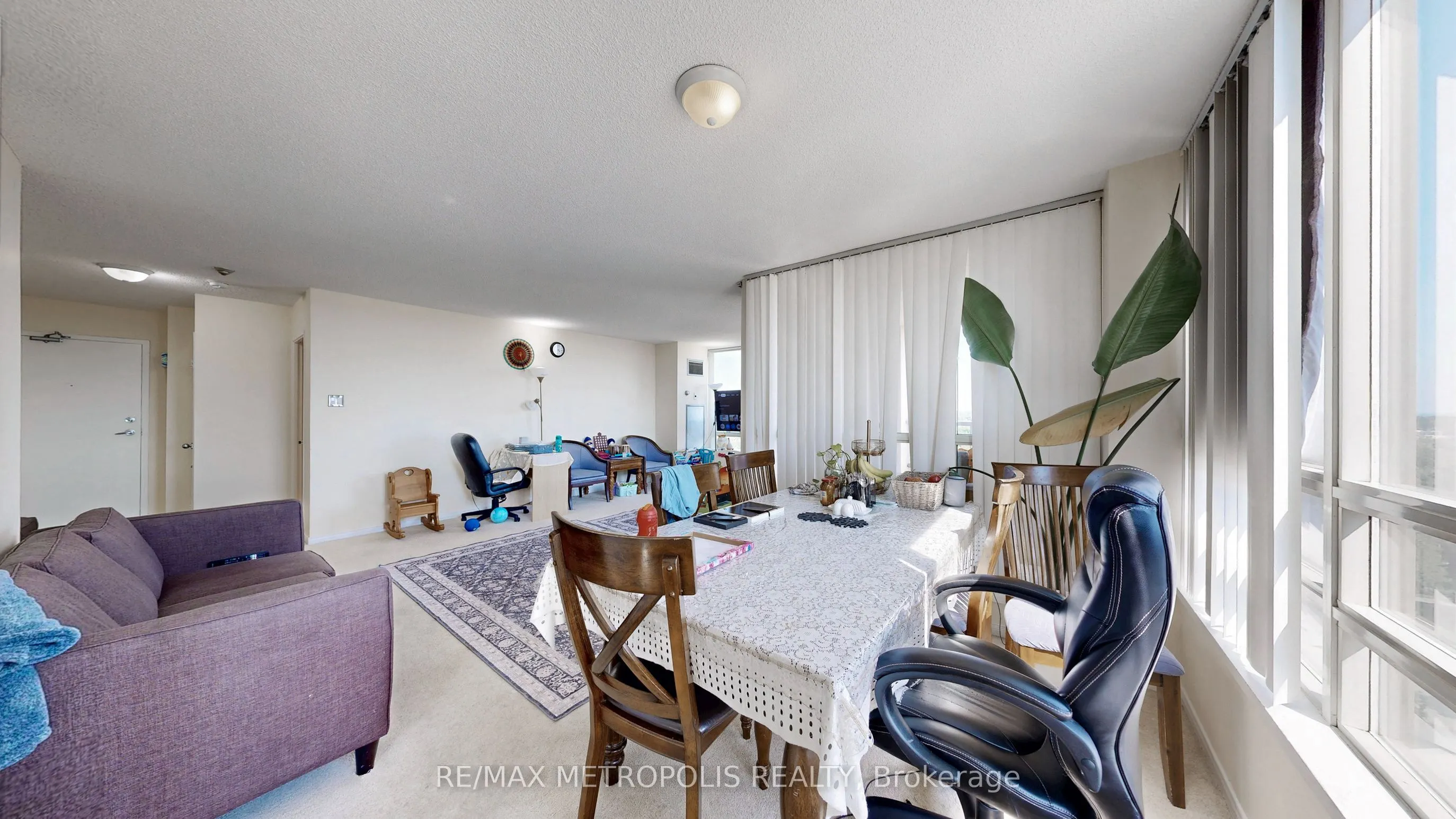 75 King Street E, #1202