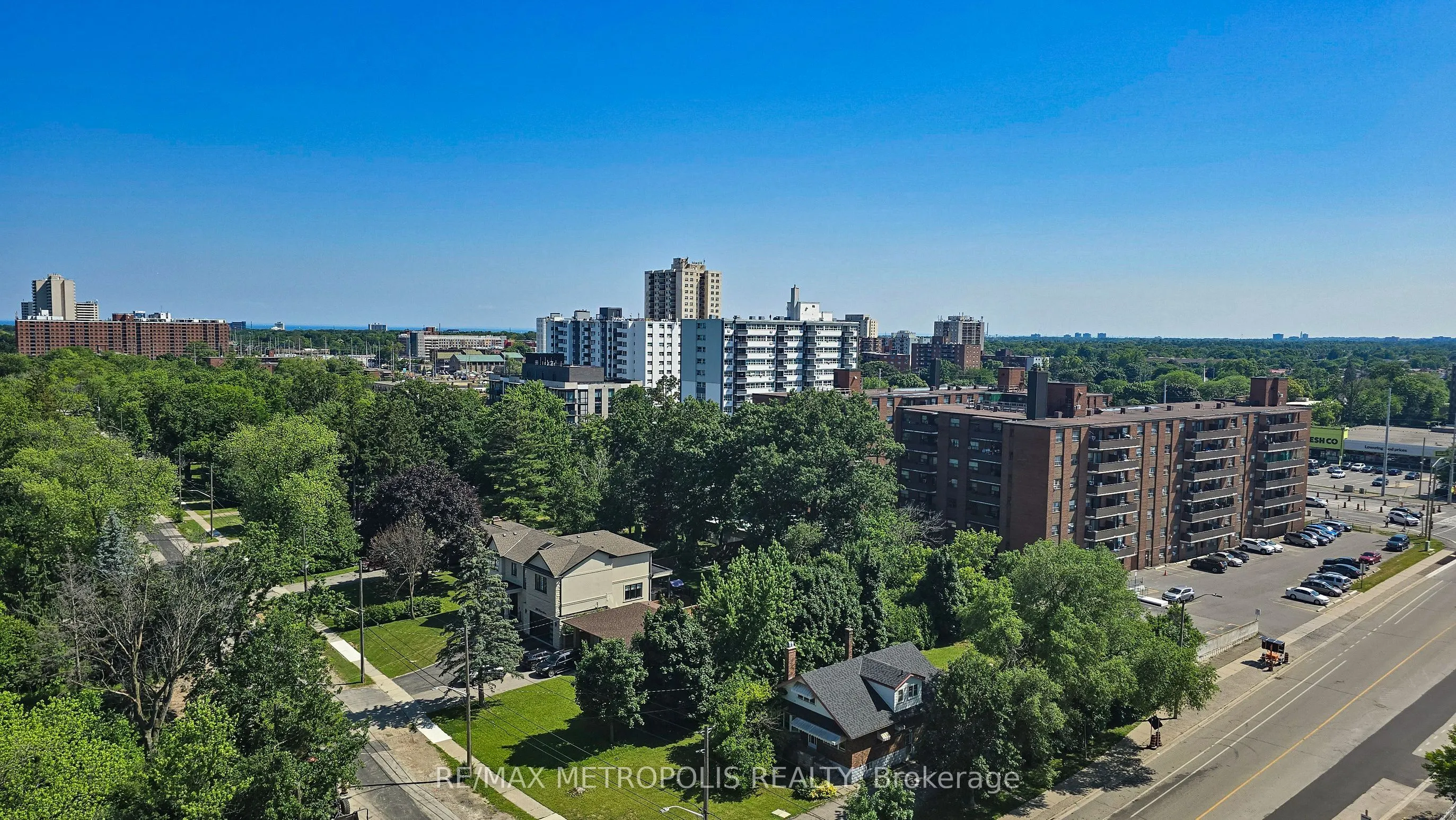 75 King Street E, #1202