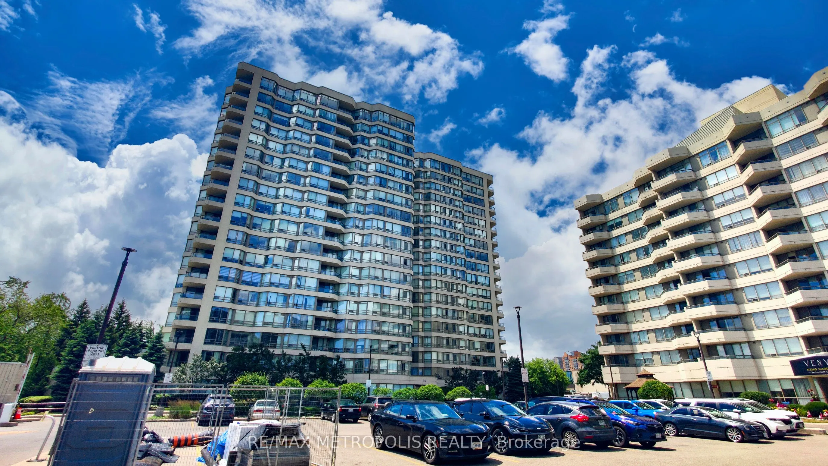75 King Street E, #1202