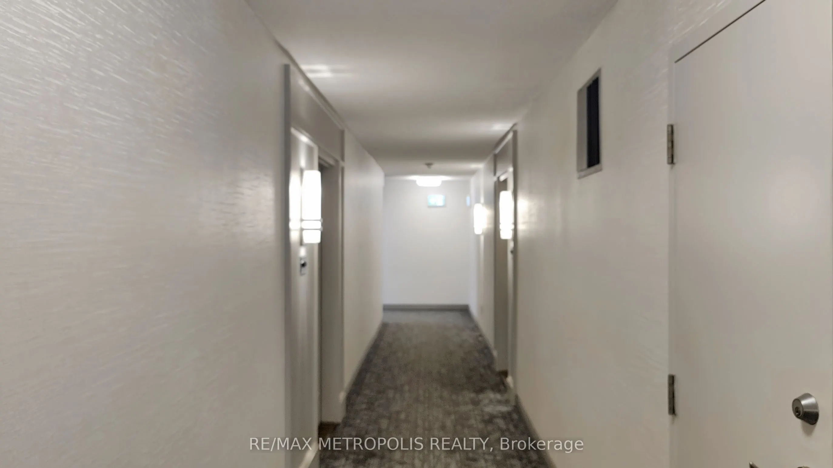 75 King Street E, #1703