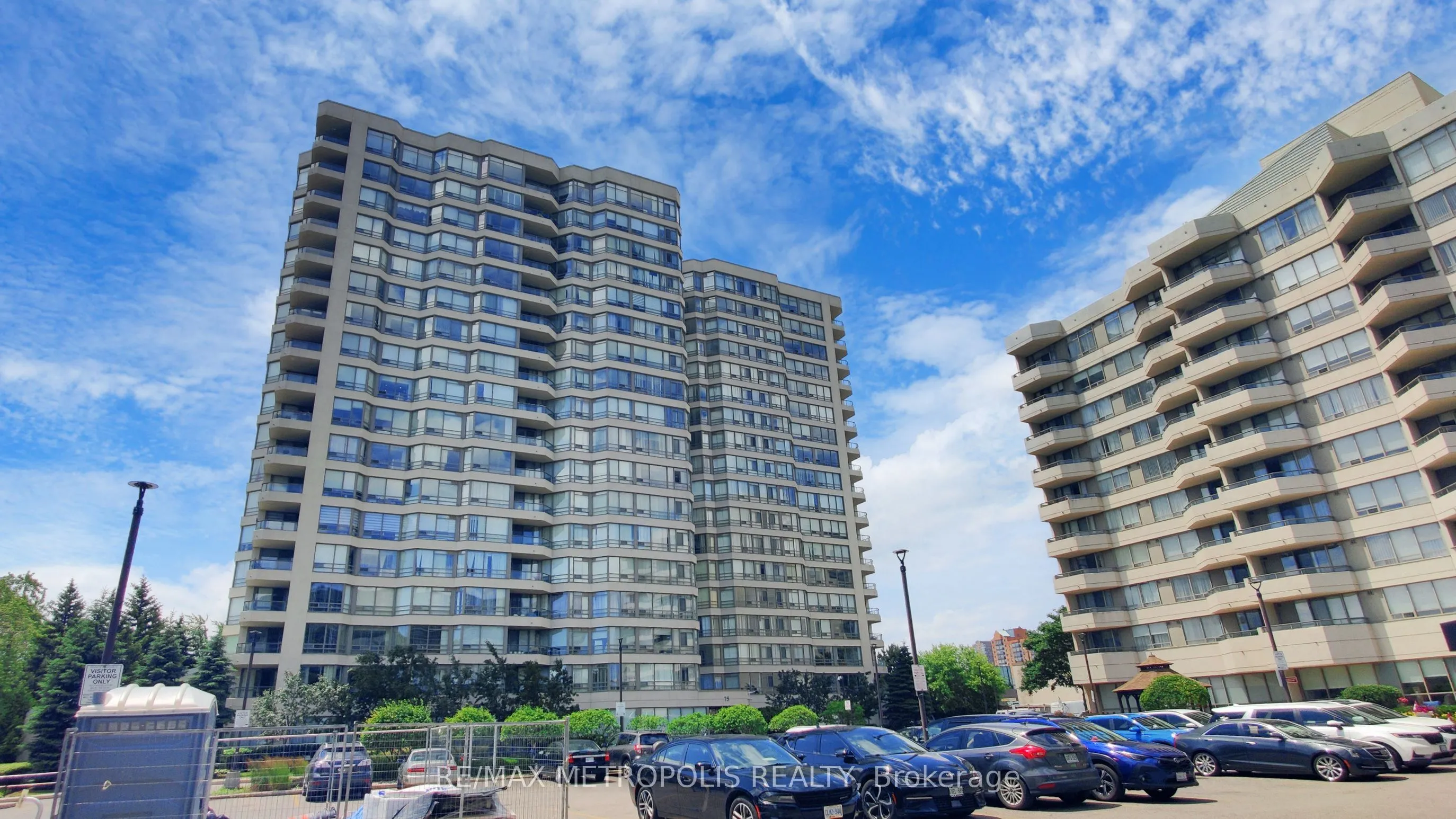 75 King Street E, #1703