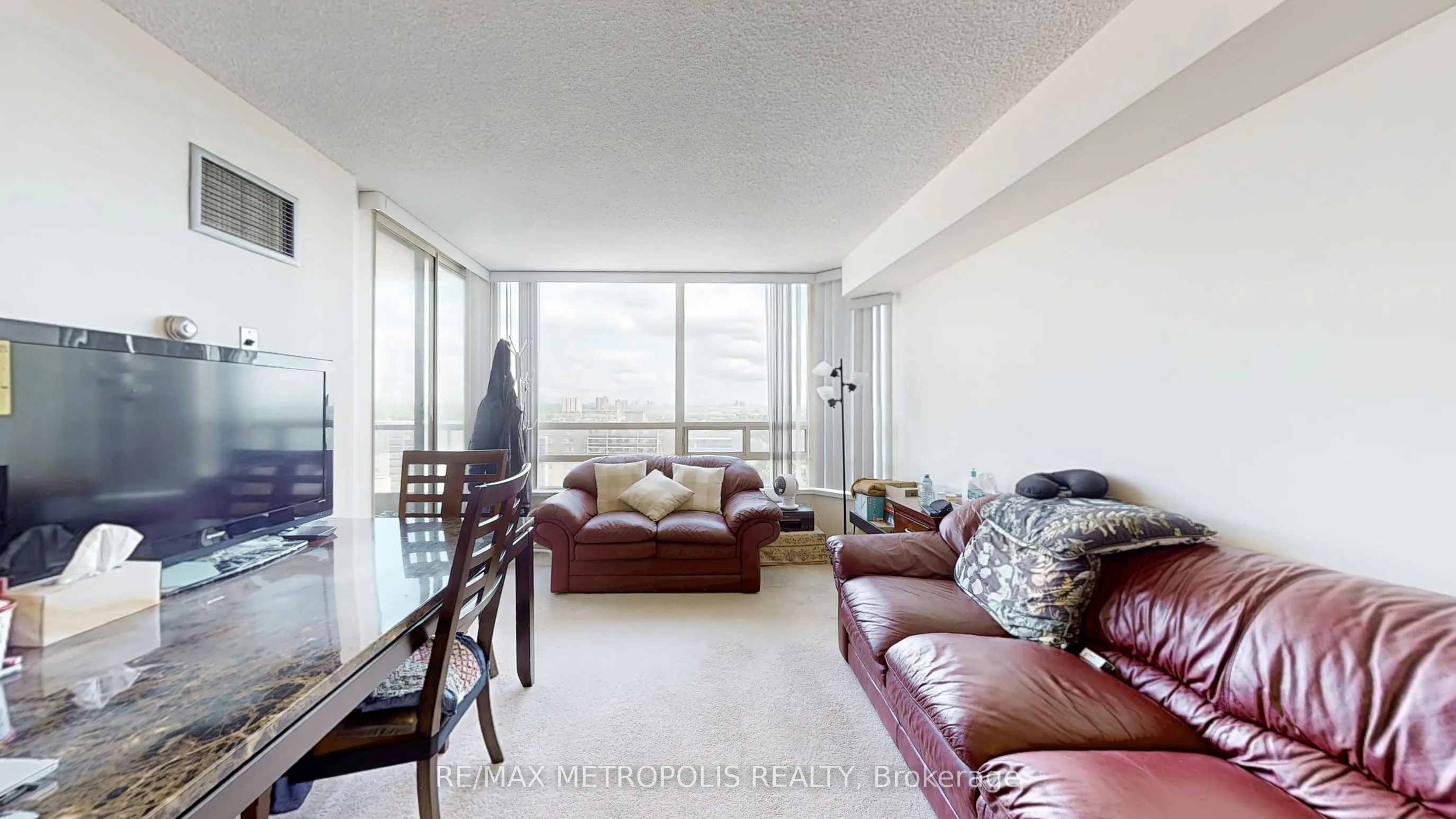 75 King Street E, #1703