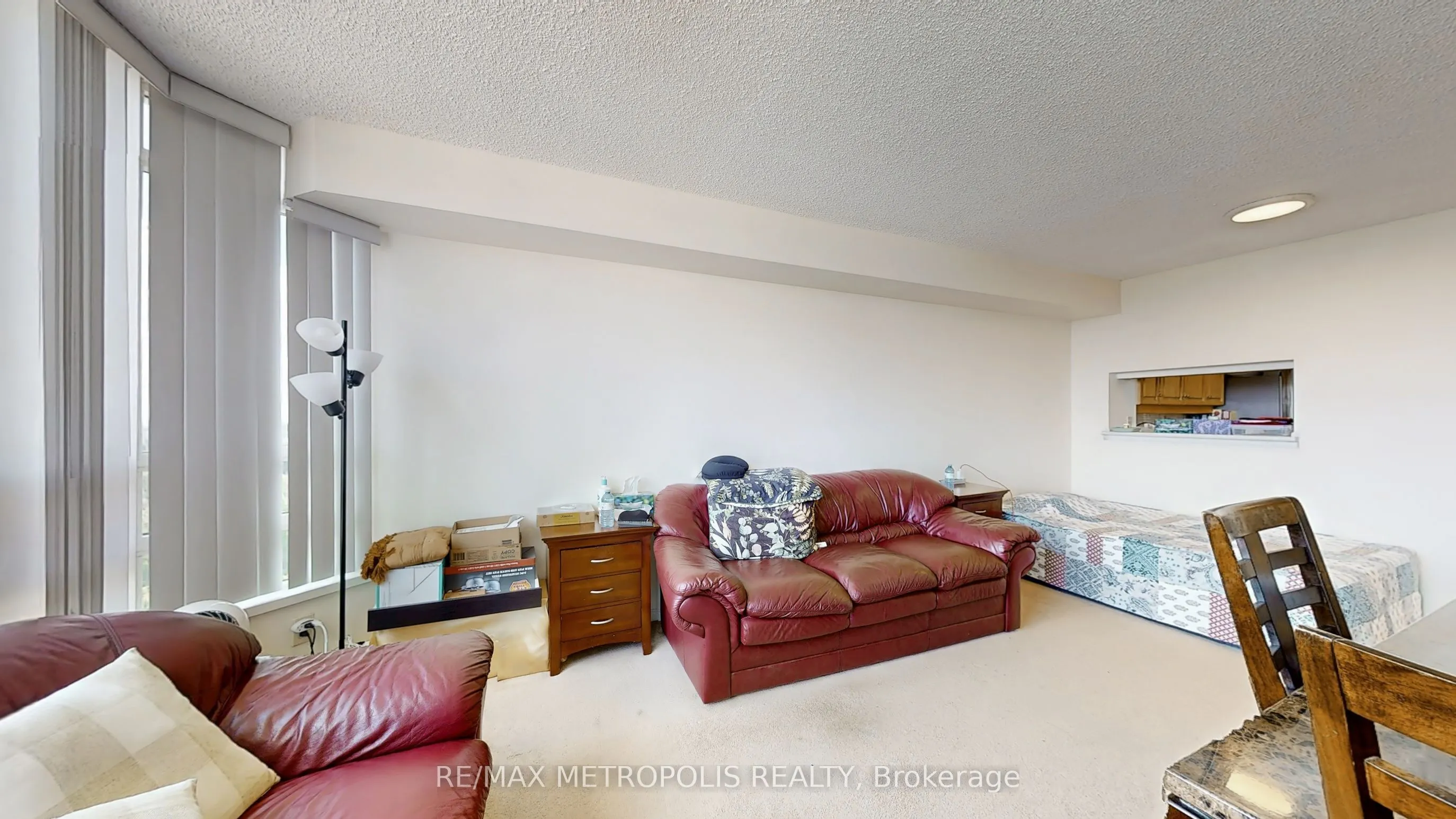 75 King Street E #1703