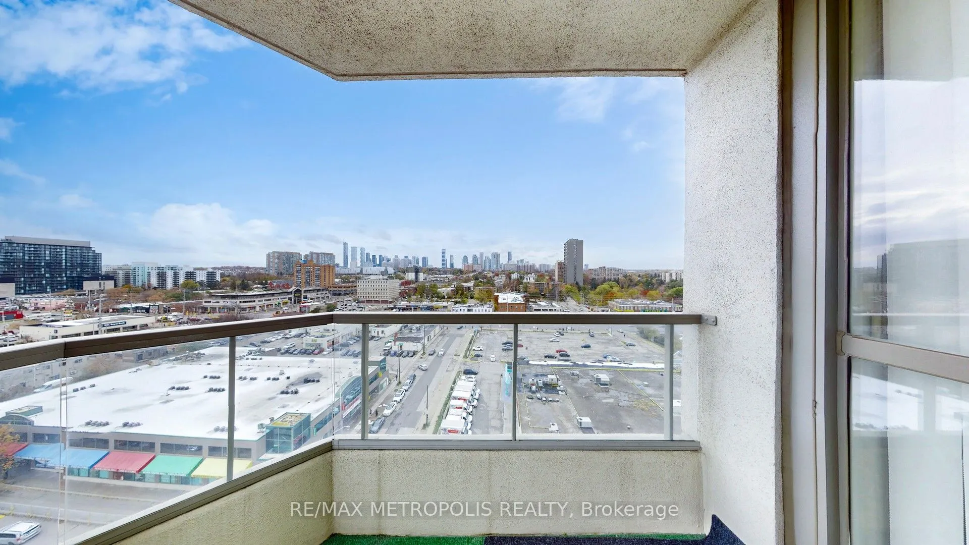 75 King Street E #1512
