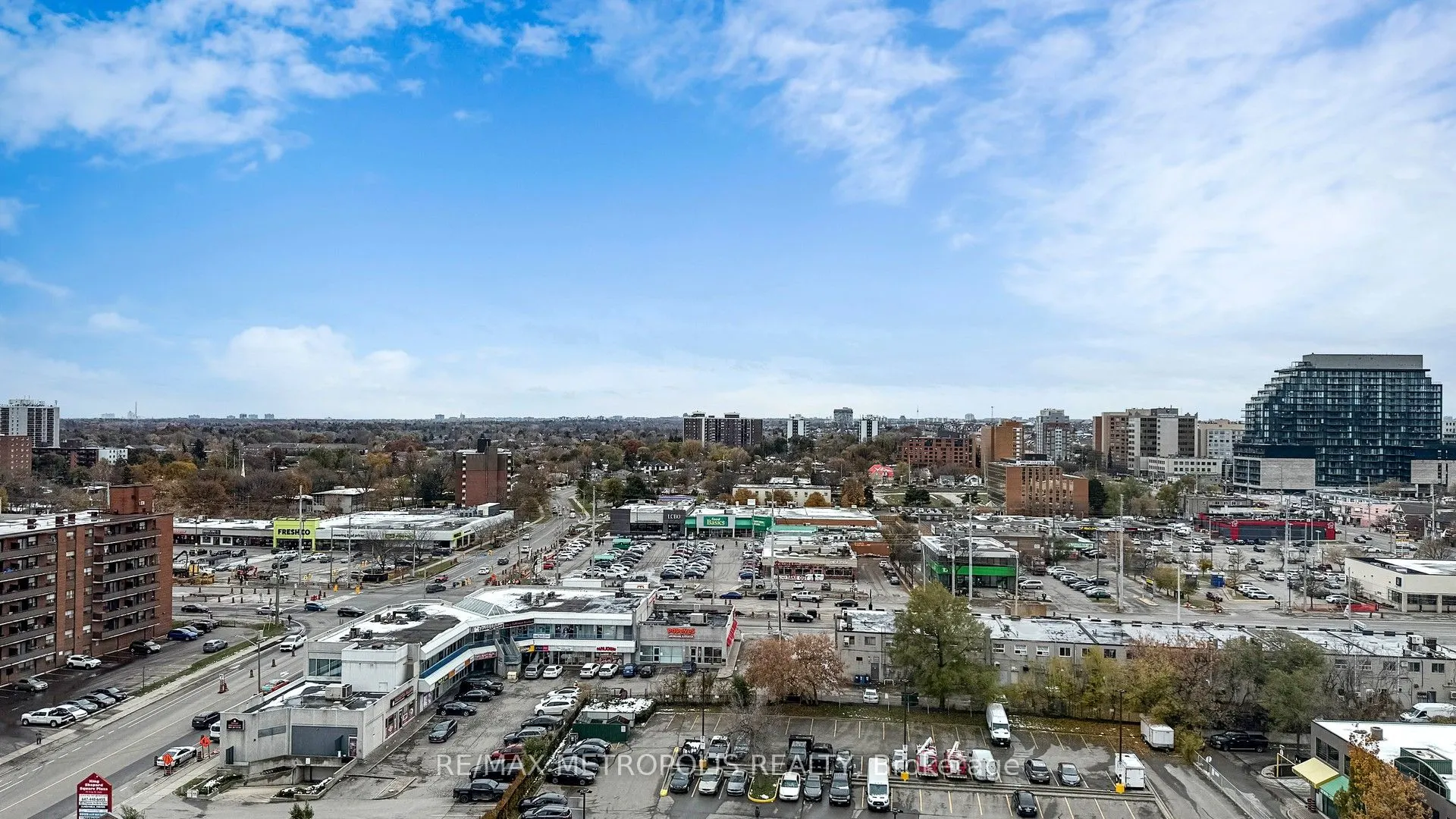 75 King Street E #1512