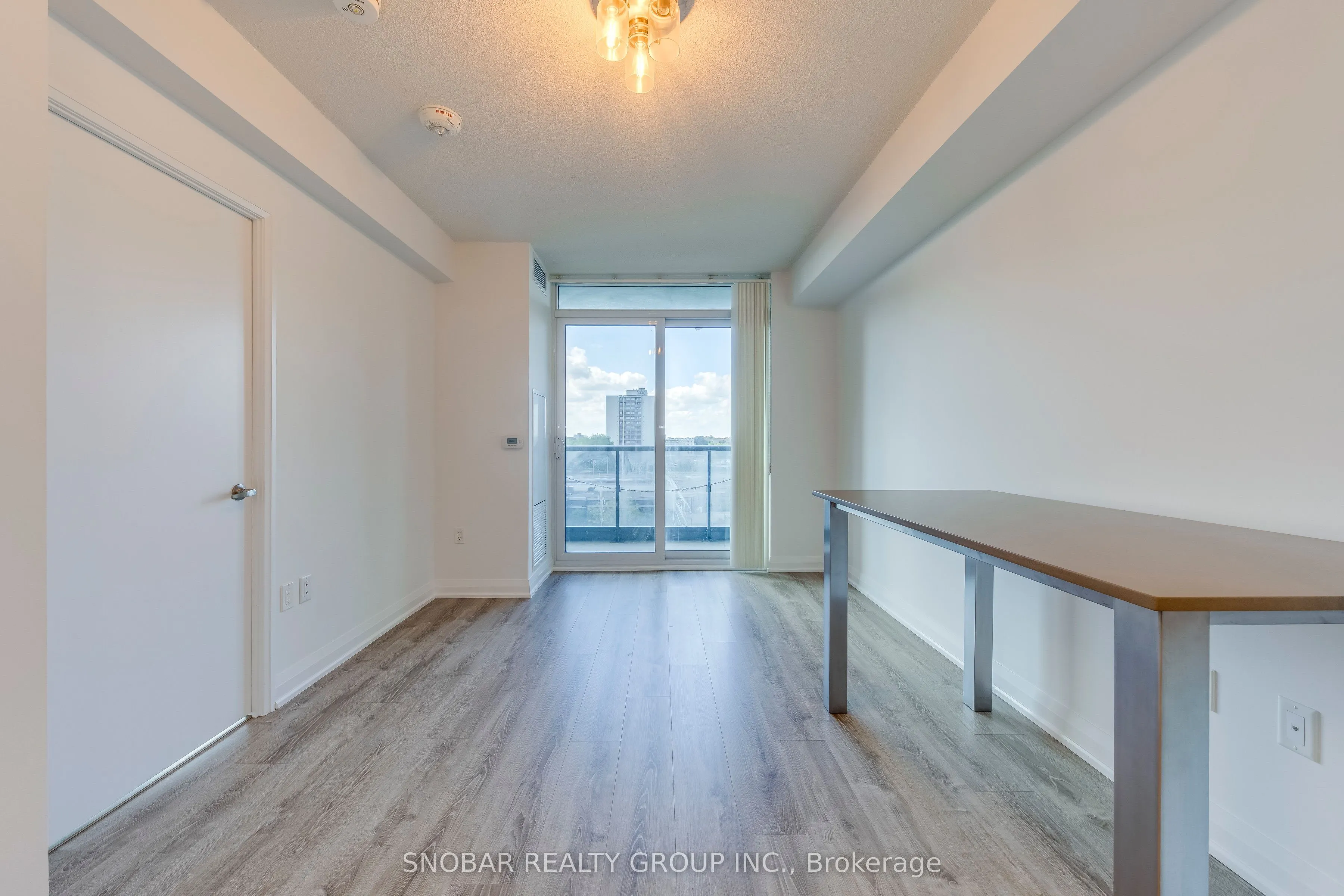 10 Gibbs Road, #501