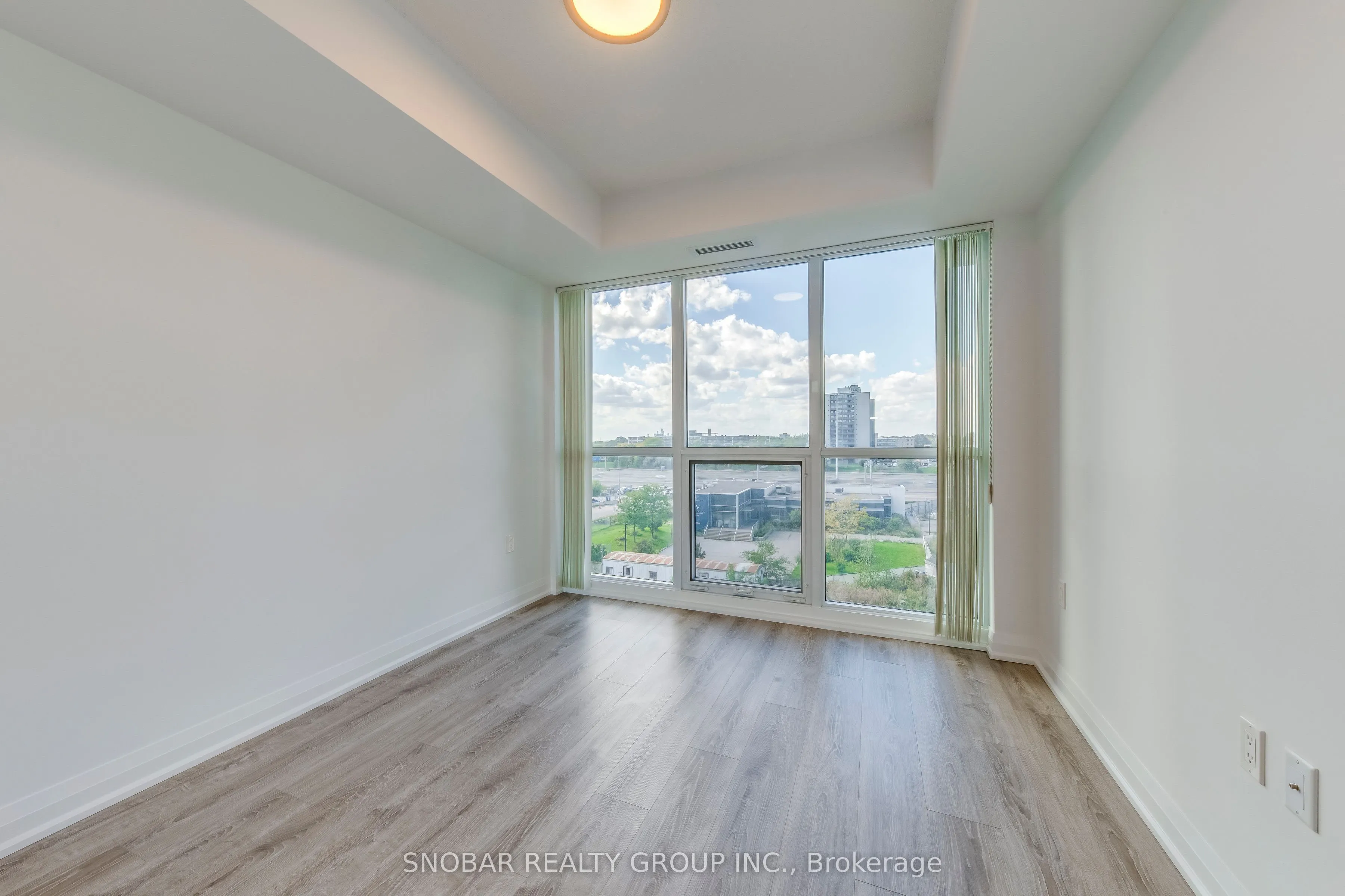 10 Gibbs Road, #501