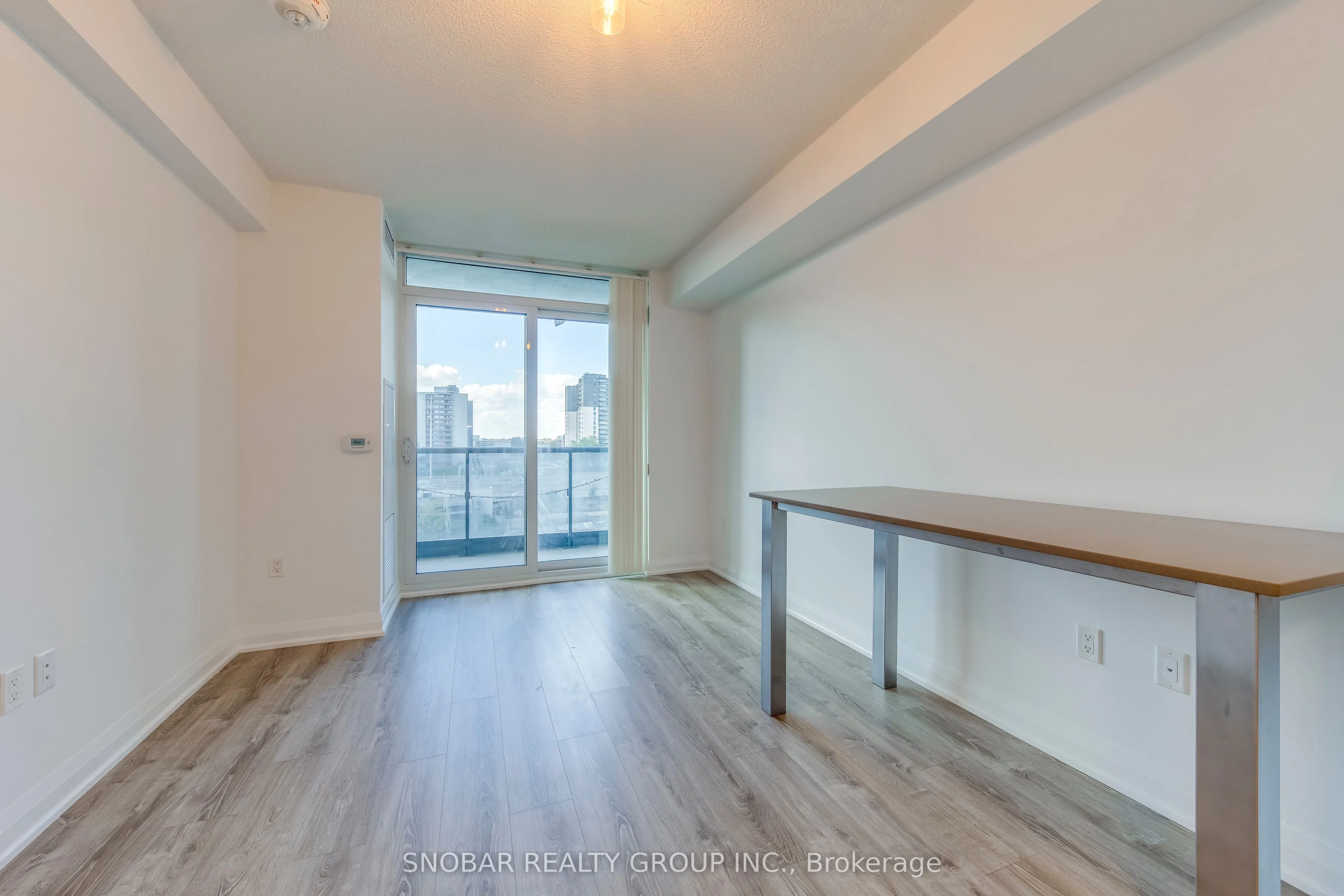 10 Gibbs Road, #501
