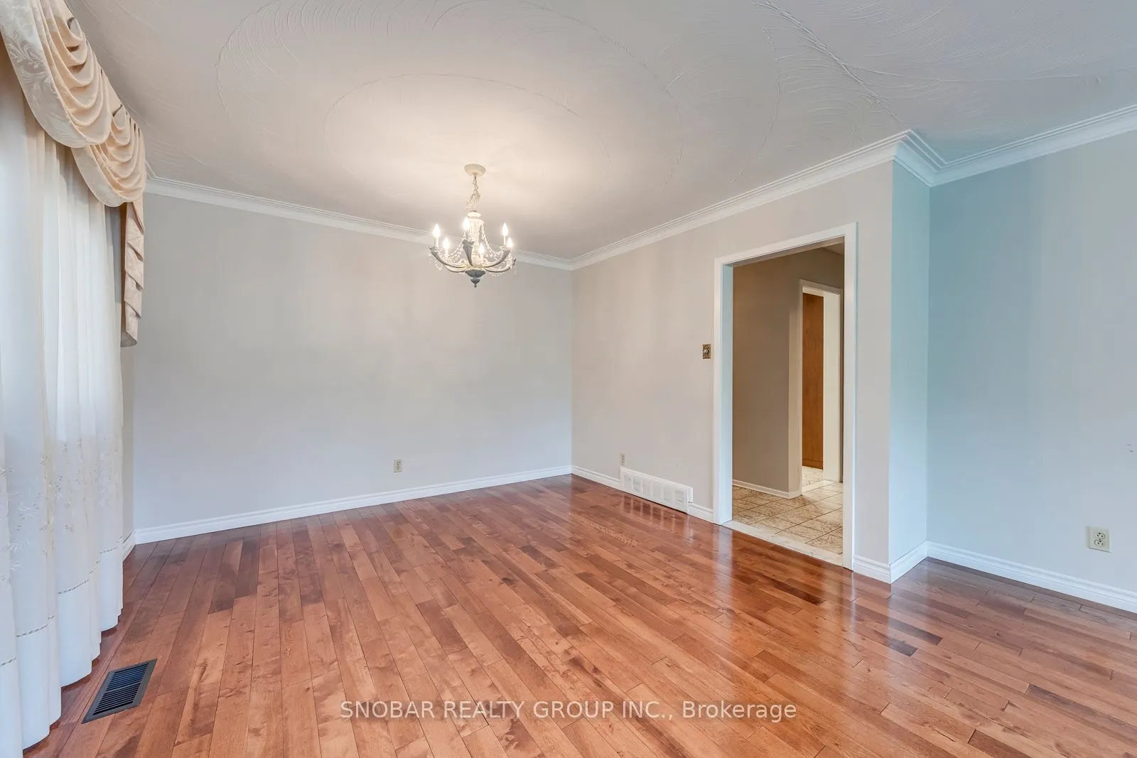 54 Allanhurst Drive