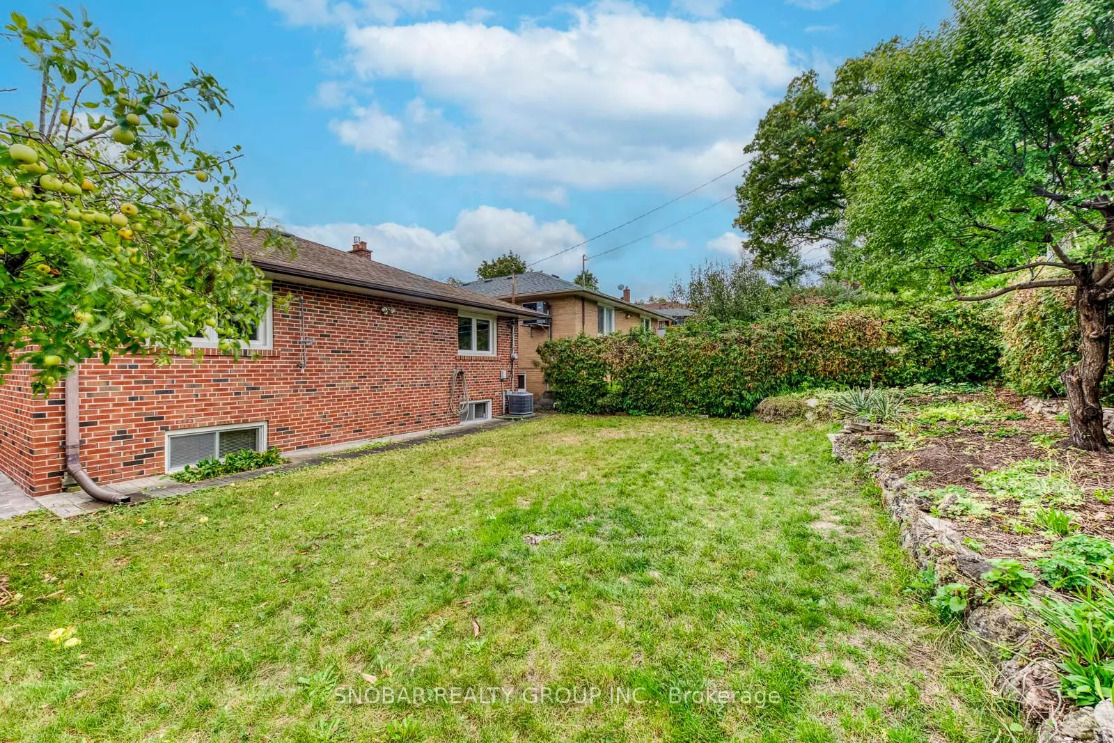 54 Allanhurst Drive