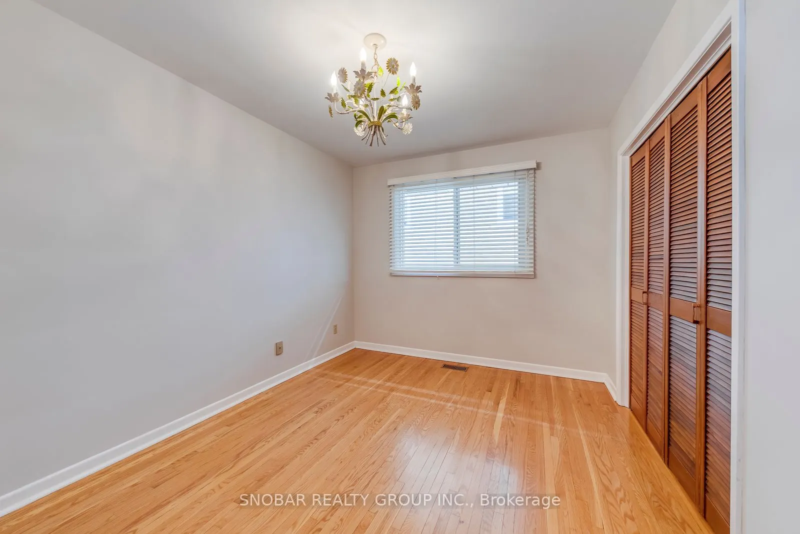 54 Allanhurst Drive