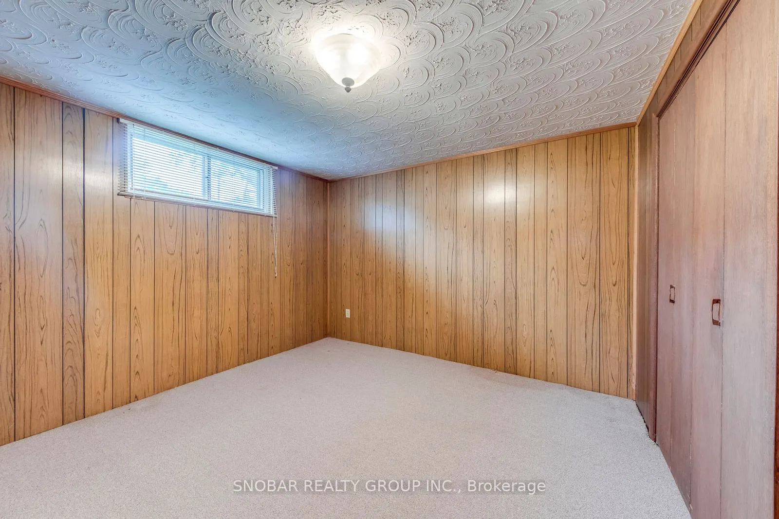 54 Allanhurst Drive
