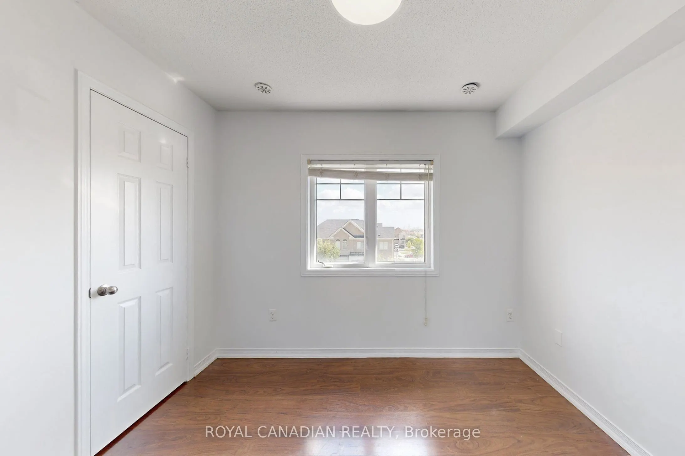 54 Chesterwood Crescent