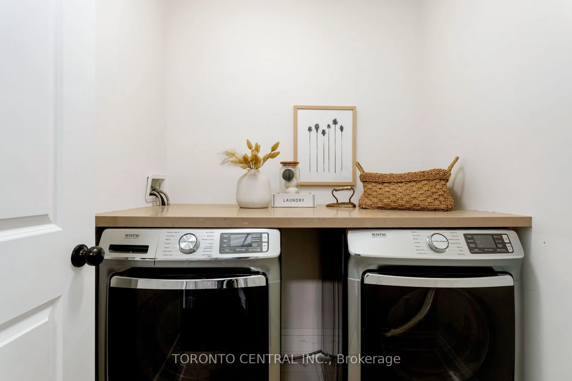 9 Chimney Swift Court
