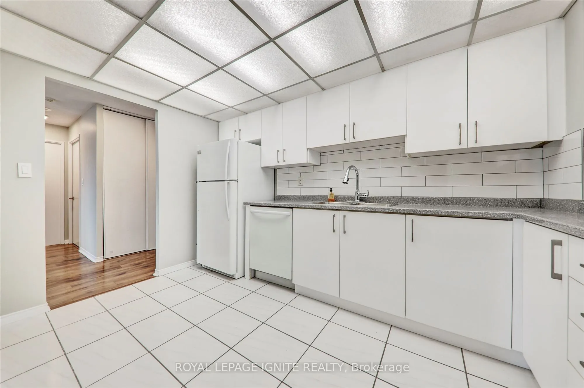 155 Hillcrest Avenue, #402