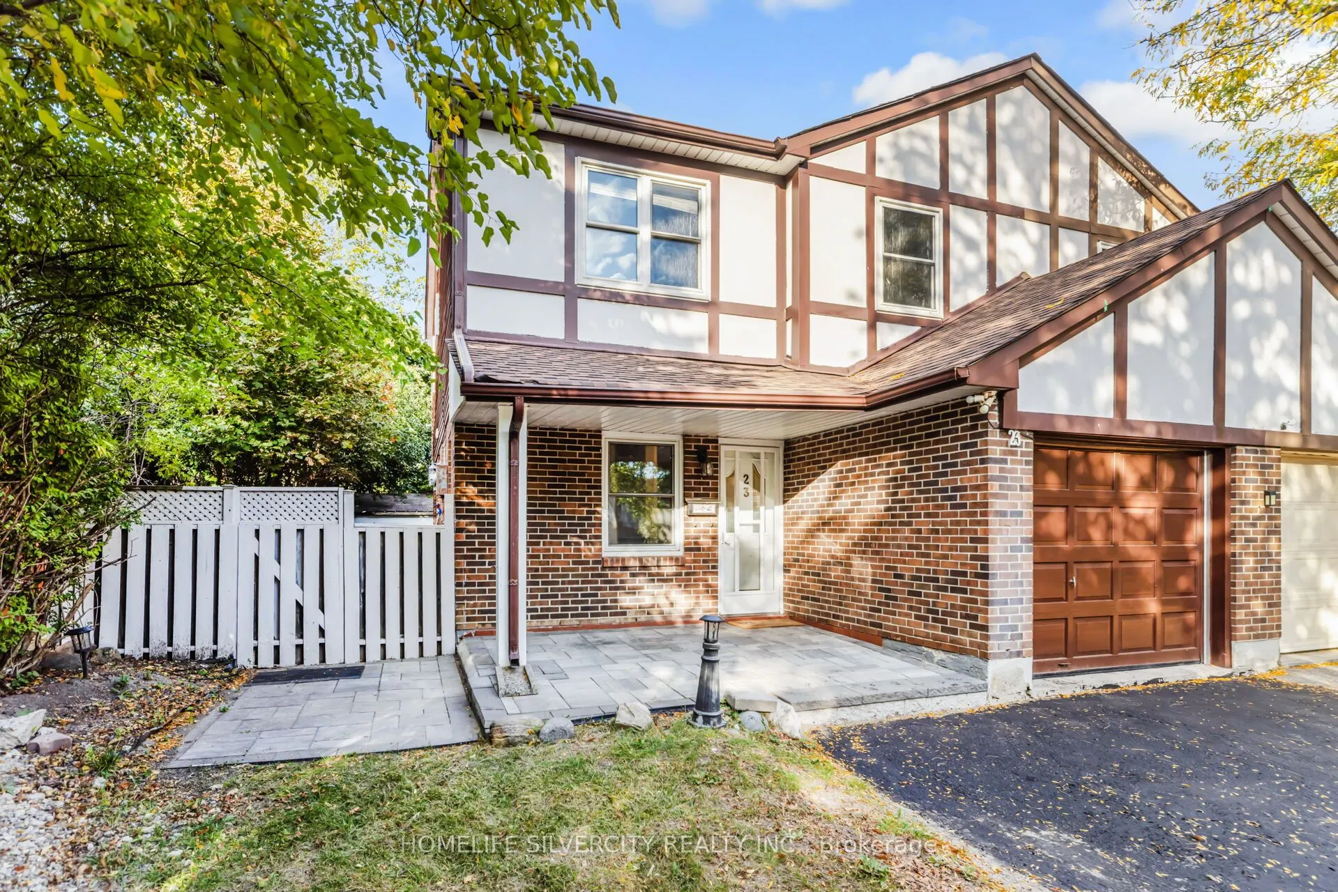 23 Judith Crescent