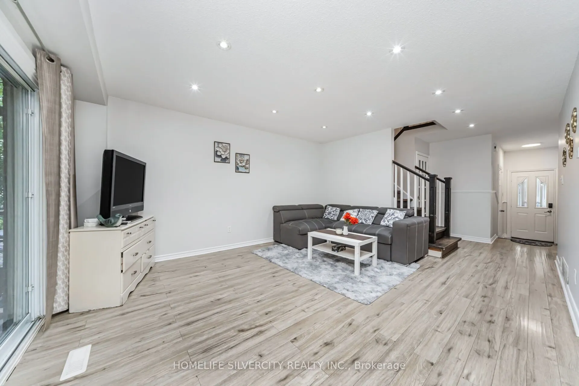 23 Judith Crescent