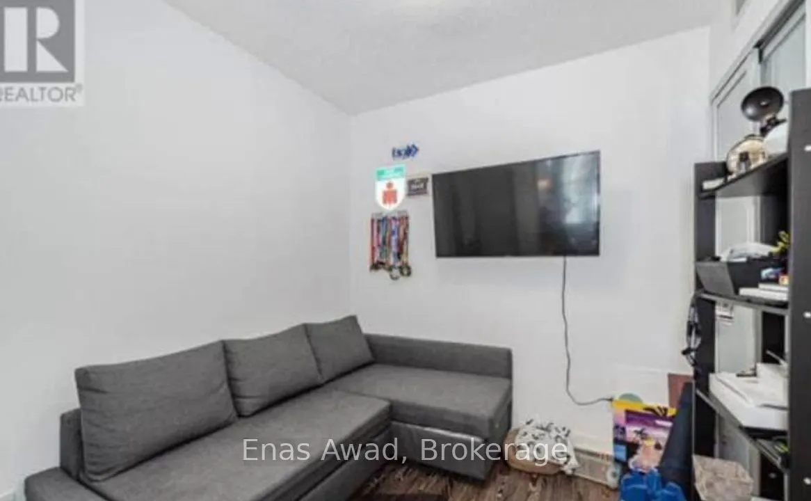 88 Park Lawn Road, #2007