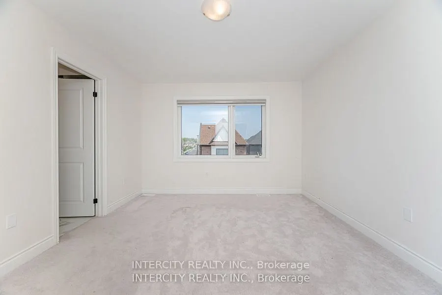 4 Bowbeer Road