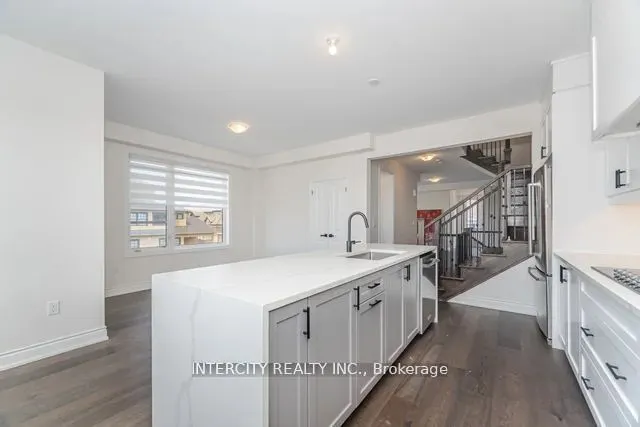 4 Bowbeer Road