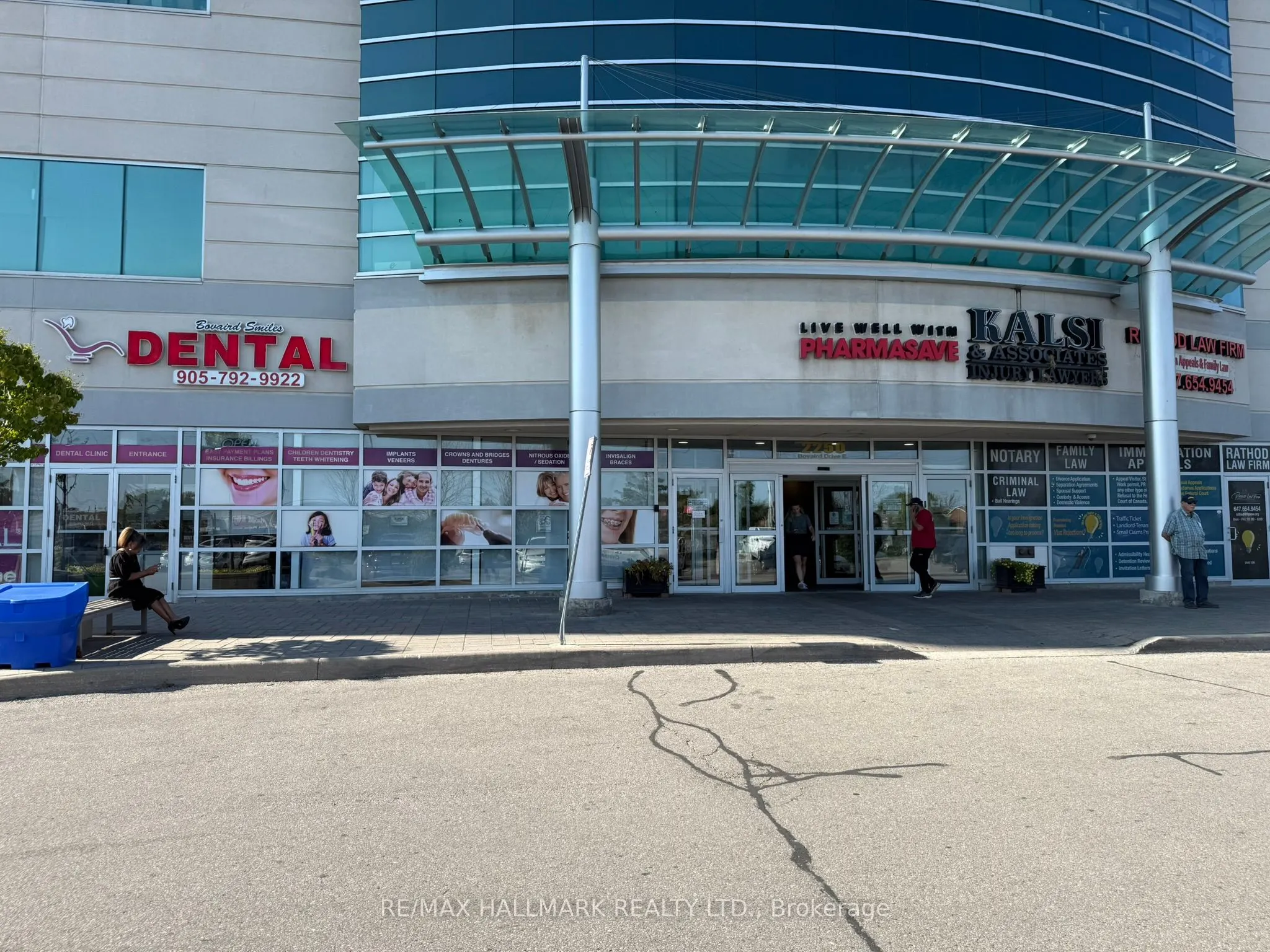 2250 Bovaird Drive E, #615